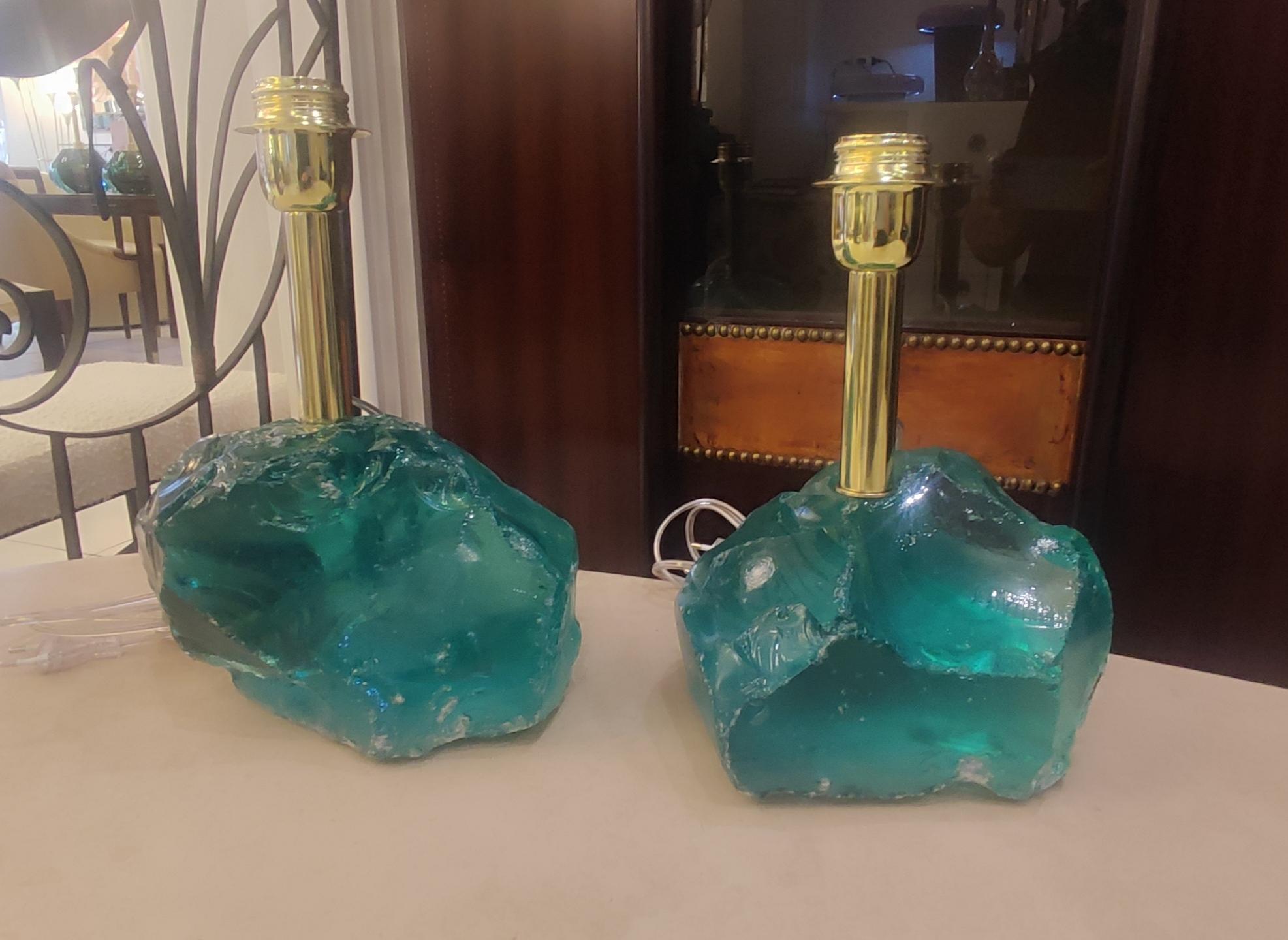 italien Paire de lampes de table brutalistes en verre de Murano en vente
