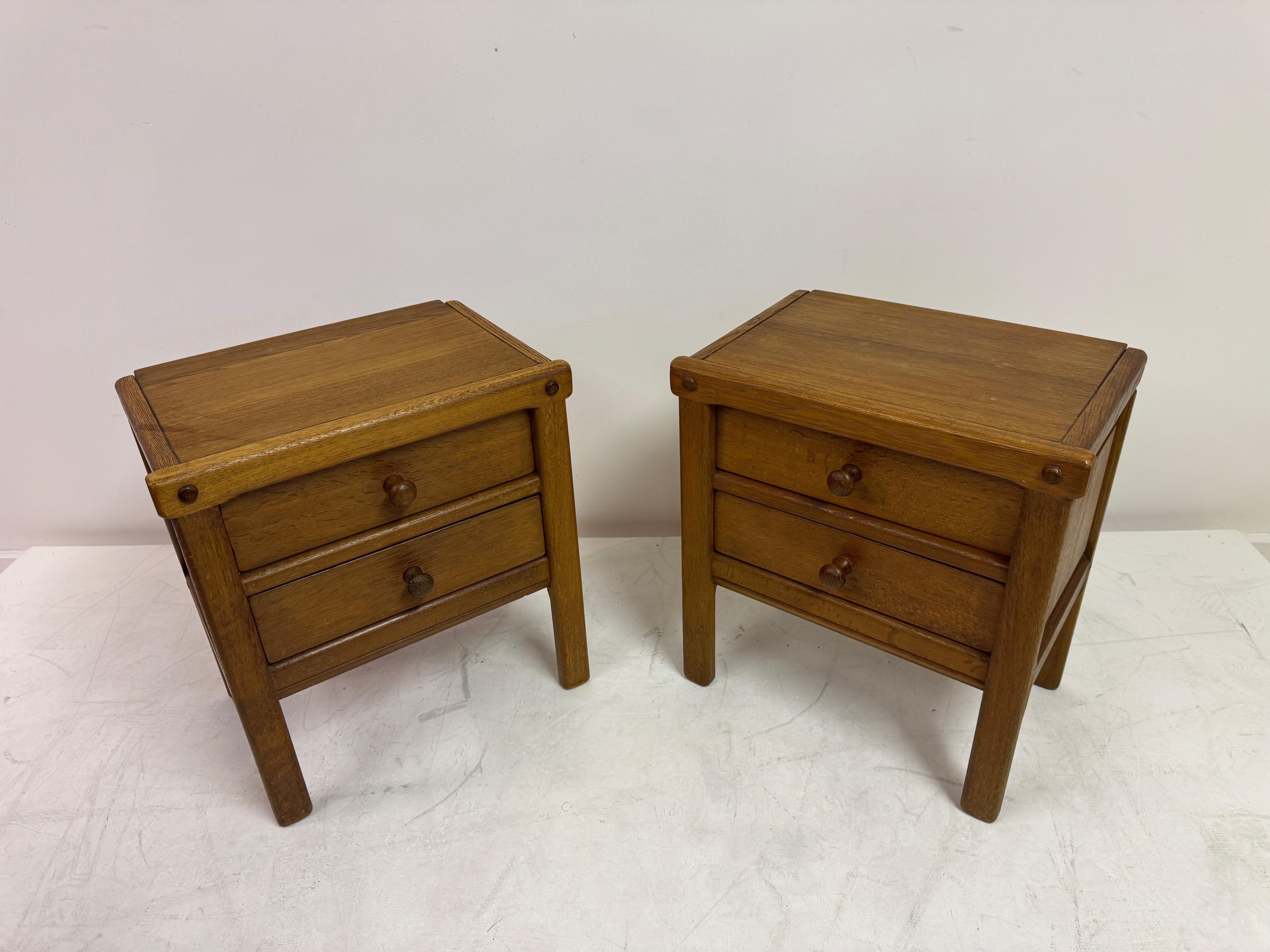 Coppia di comodini brutalisti in Oak, anni '60 in vendita 4