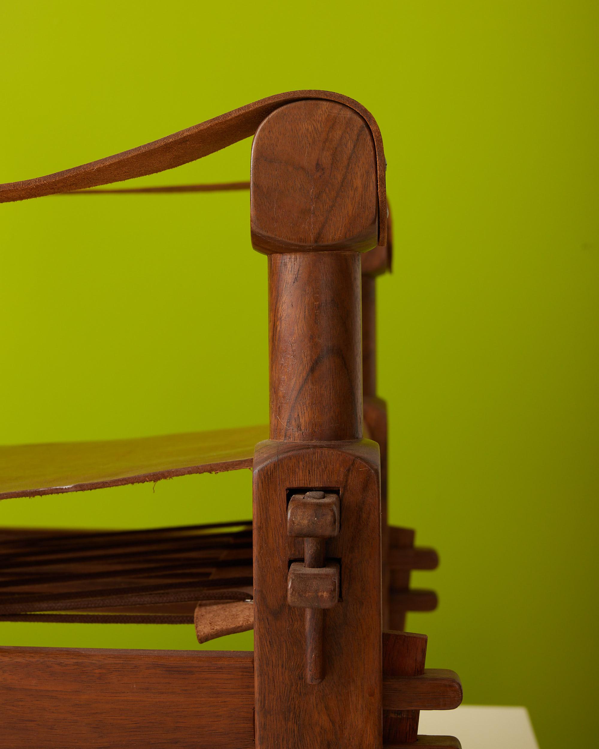 Brazilian Pair of brutalist Safari armchairs For Sale