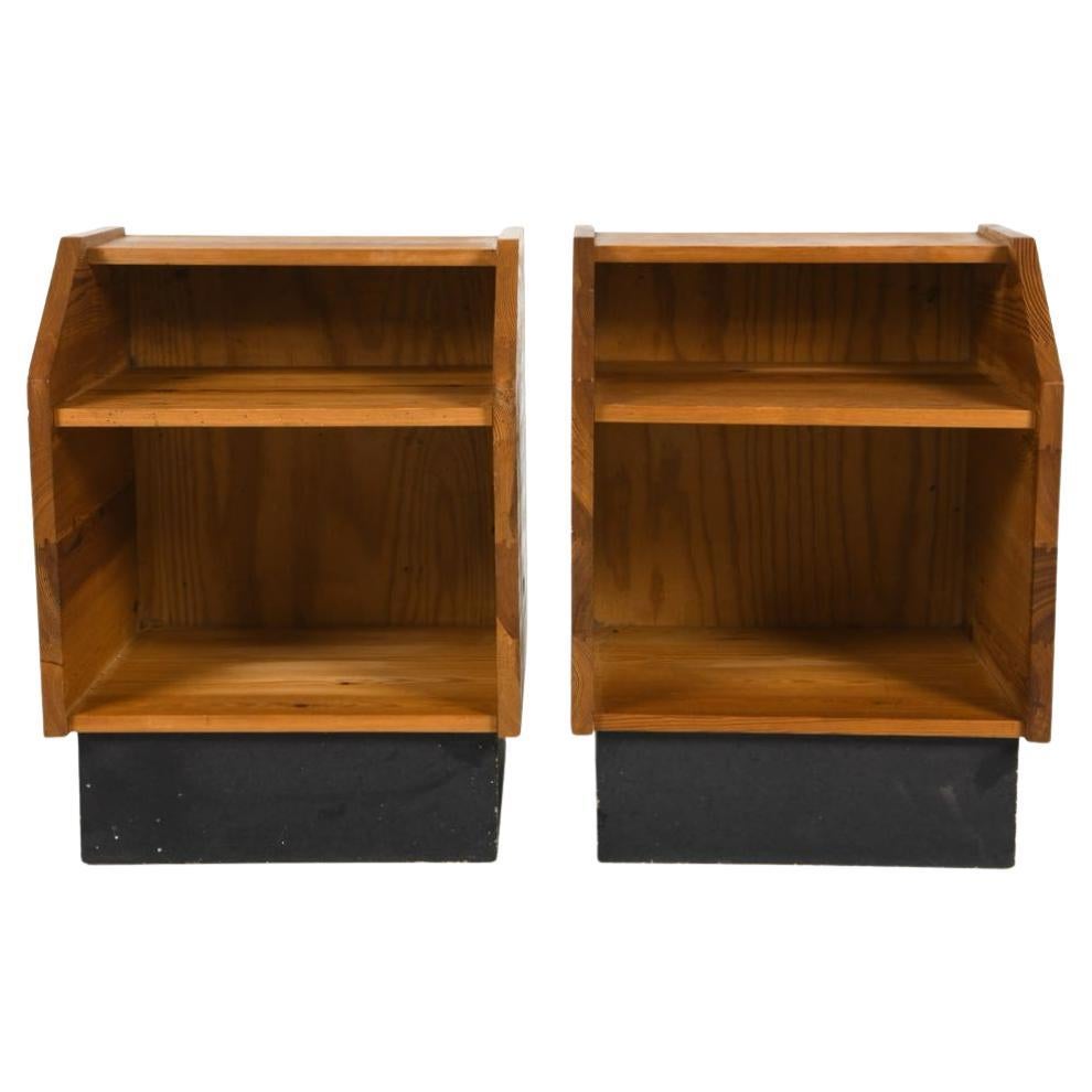 Pair of brutalist Scandinavian modern Pine nightstands