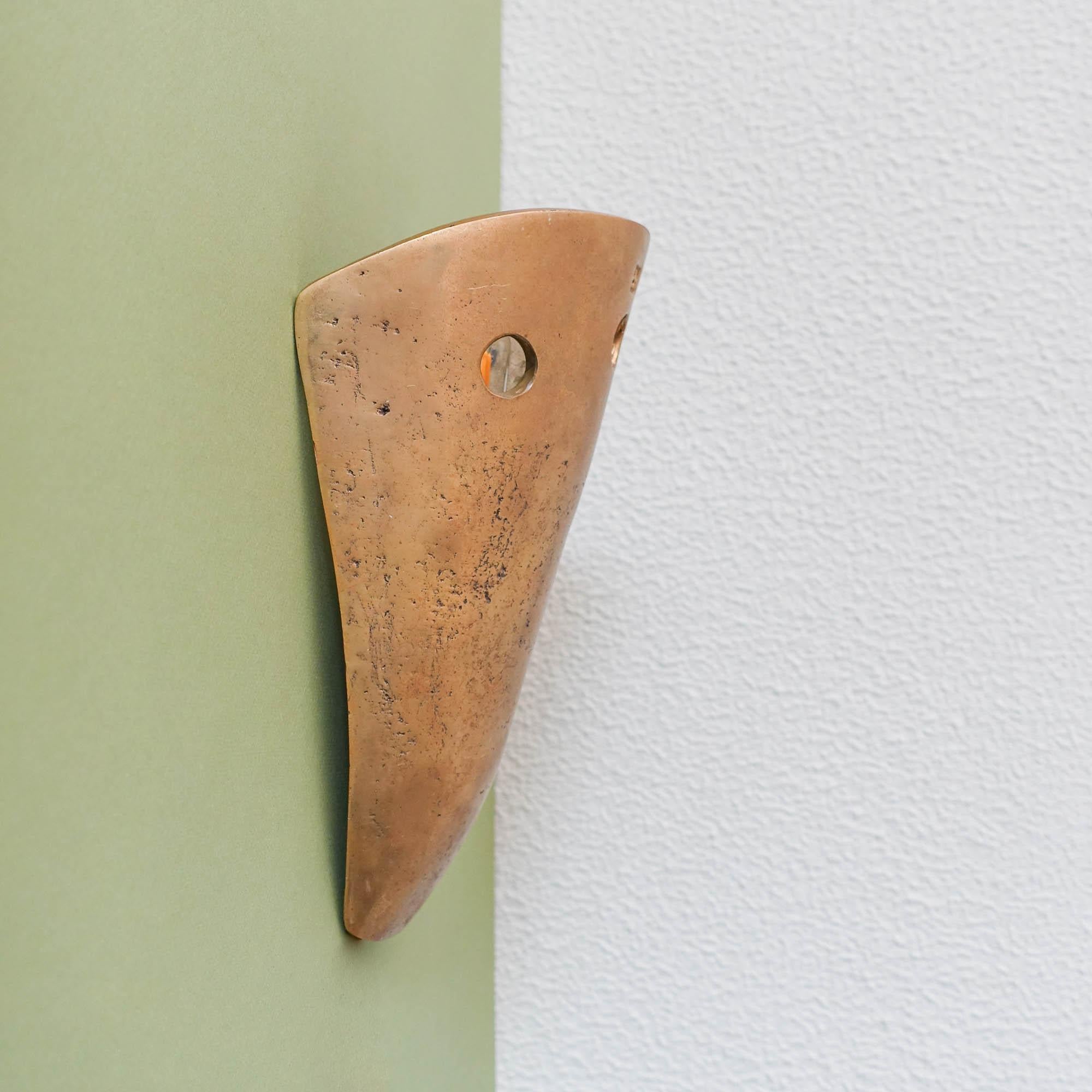 Pair of Brutalist Sconces by David Marshall, 1980's In Good Condition In Lisboa, PT