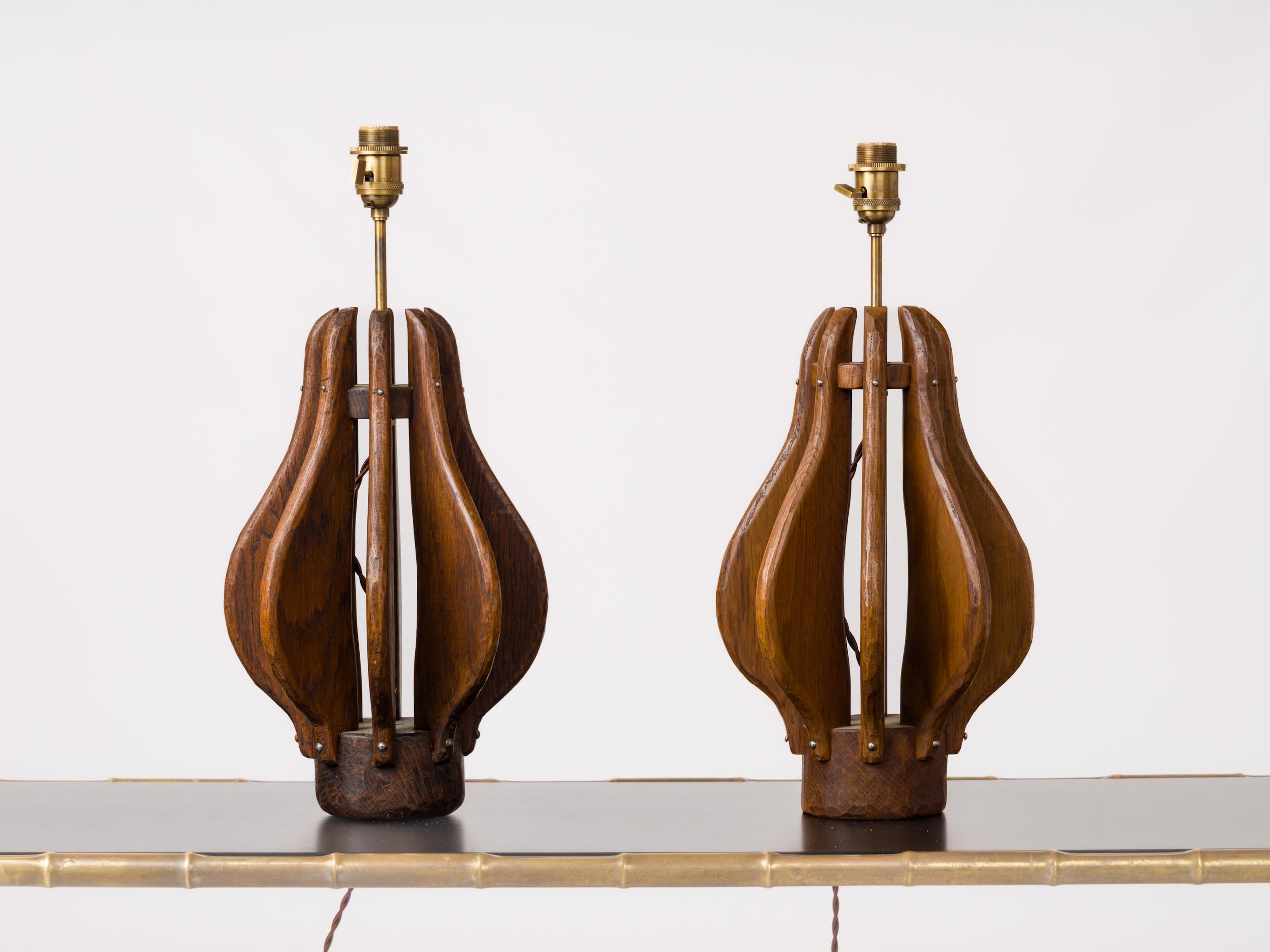 French Pair of Brutalist Stained Oak Wing Lamps - France 1970's For Sale