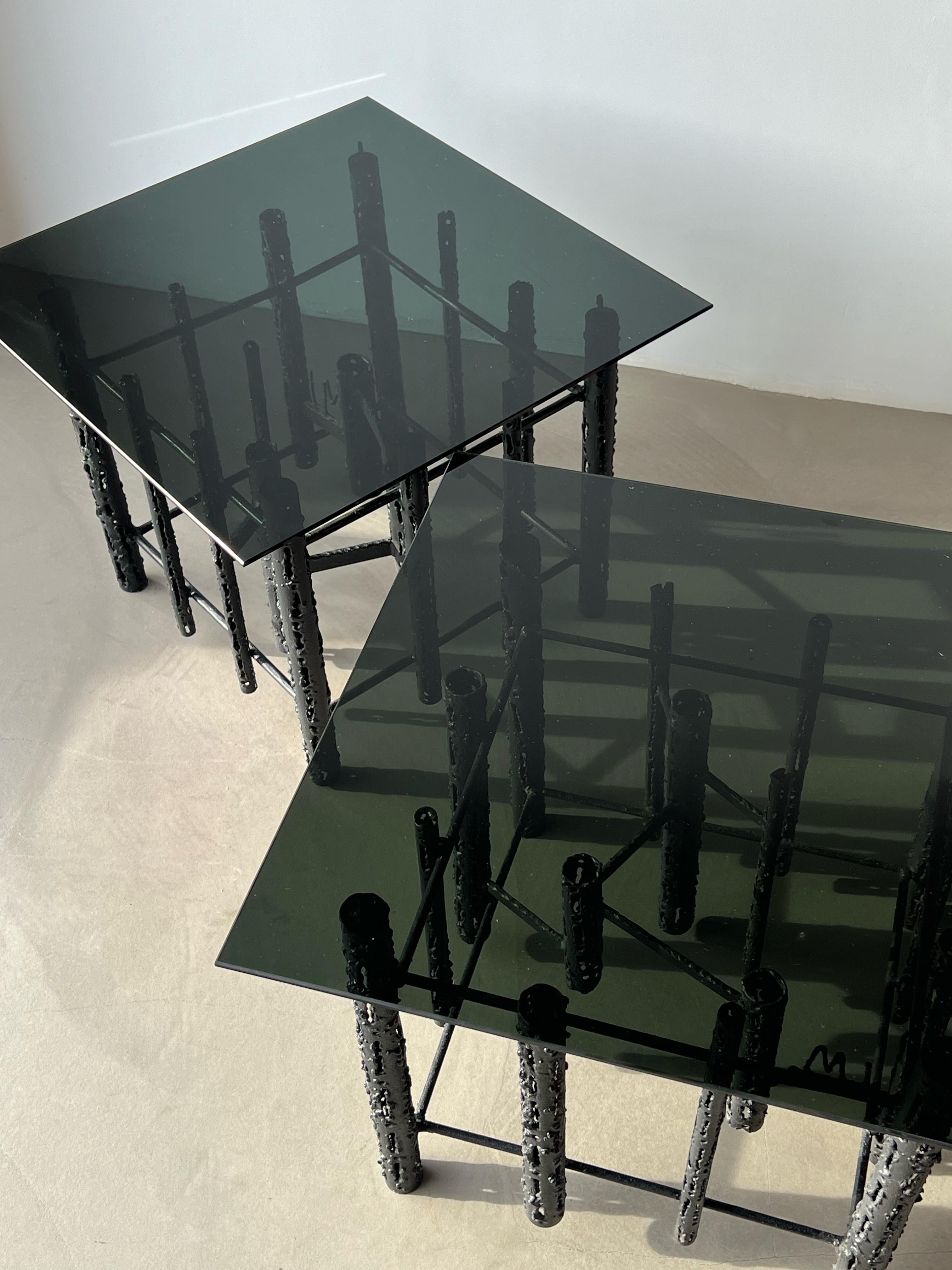 Brutalisme Paire de tables d'appoint en acier soudé de Studio Brutaliste par Masciarelli pour Regent en vente