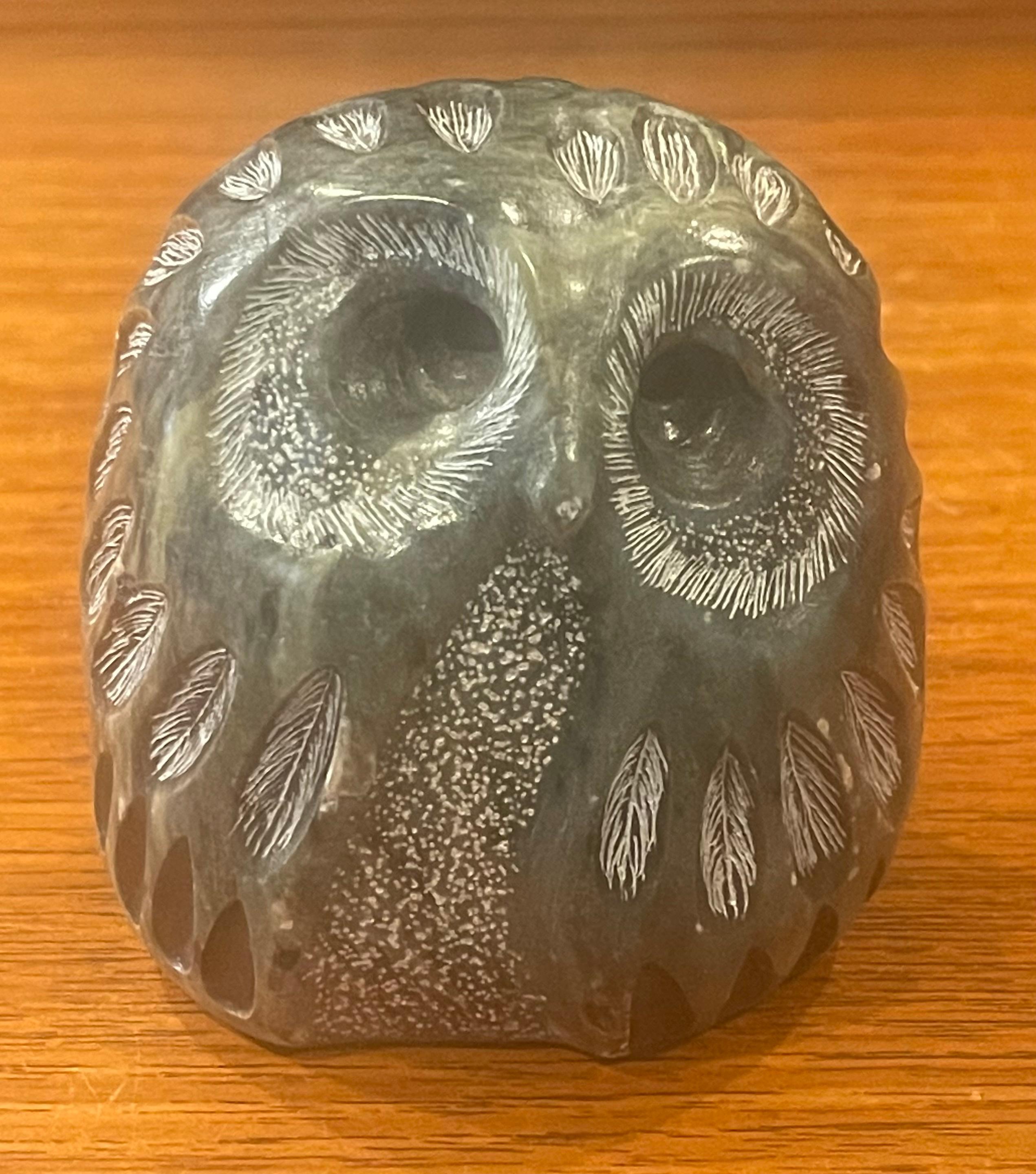Pair of Brutalist Style Carved Soapstone Owl Sculptures by Glenn Heath In Good Condition In San Diego, CA