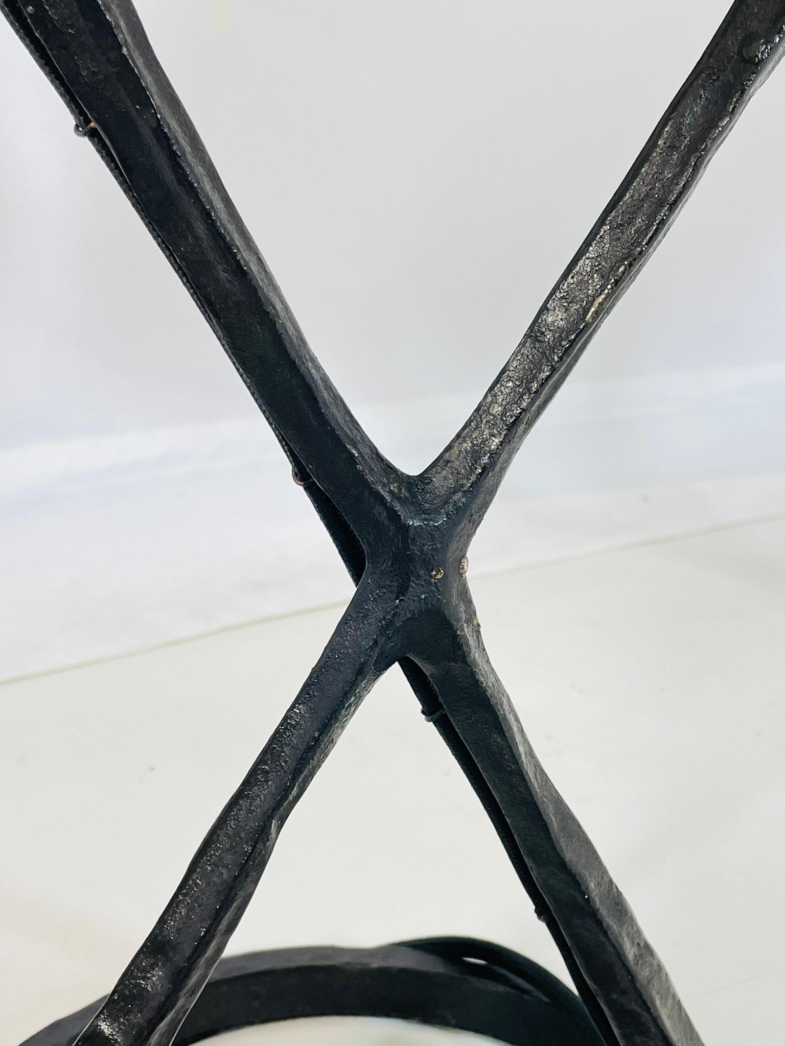 Paire de lampes de table de style brutaliste par Visual Comfort de la collection Anneu en vente 6