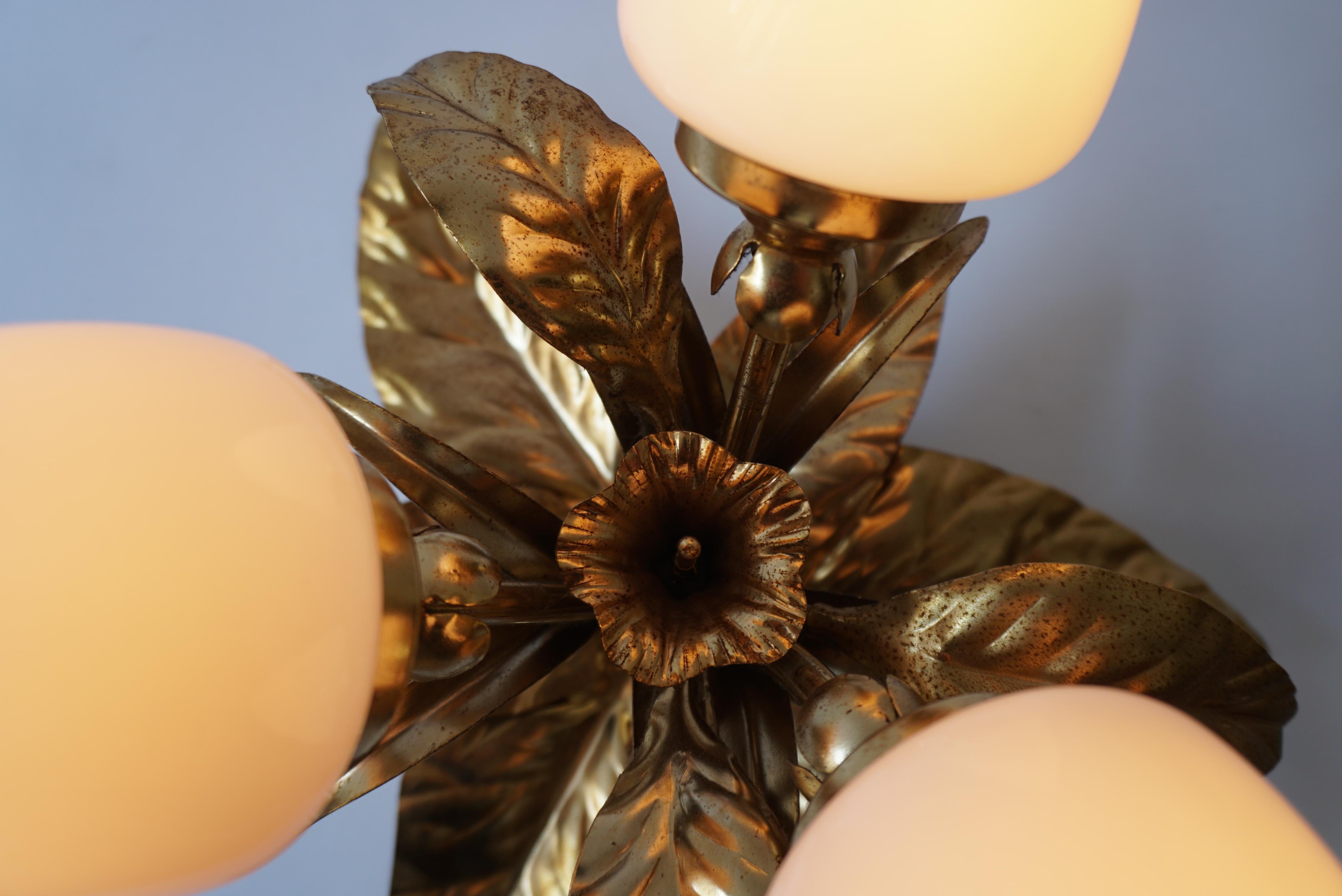 Pair of Brutalist Sunburst Flower Light Fixtures in Gilt Metal For Sale 3