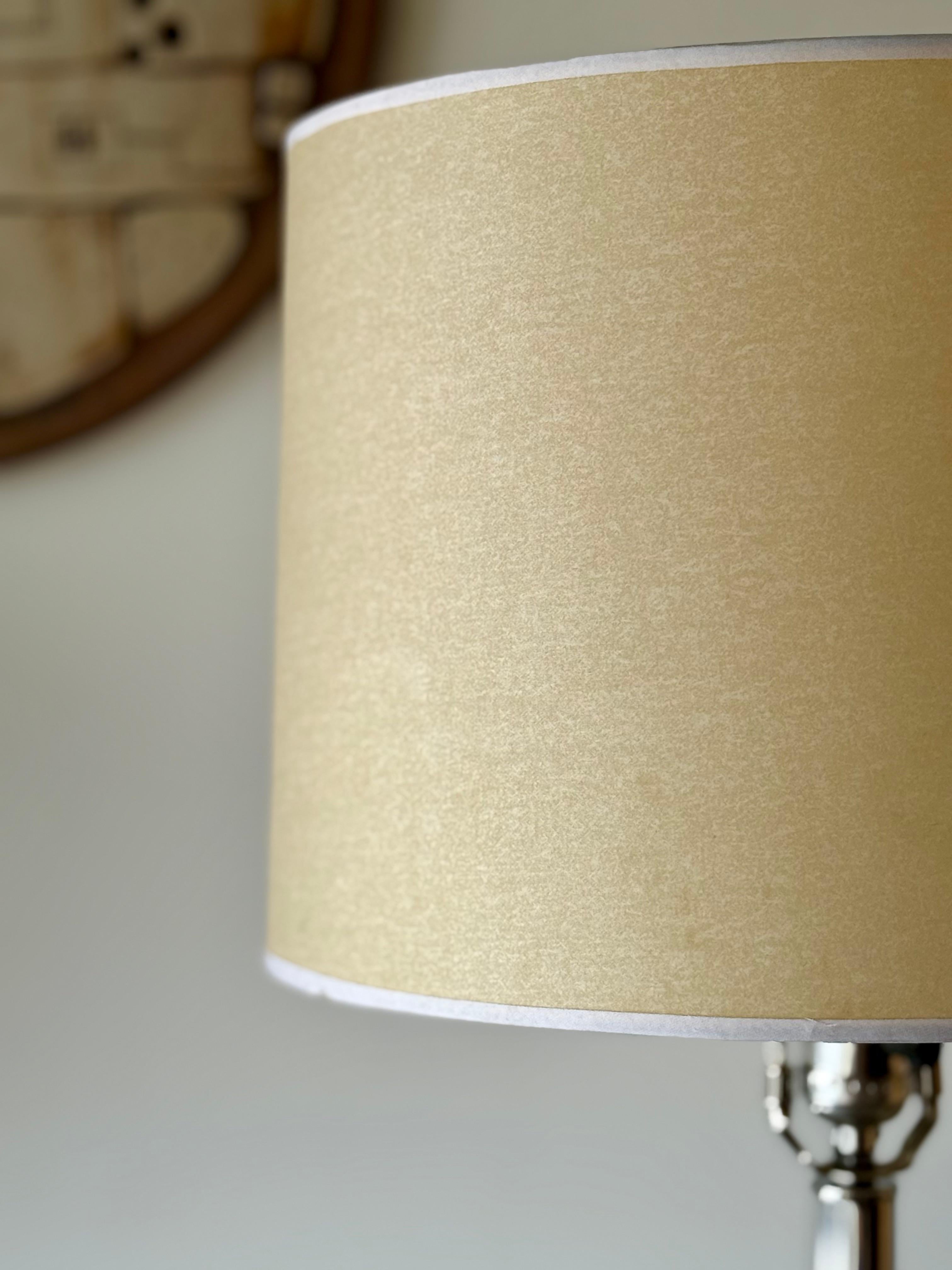 Pair of Brutalist Textured Resin and Chrome Table Lamps, Mid Century For Sale 1