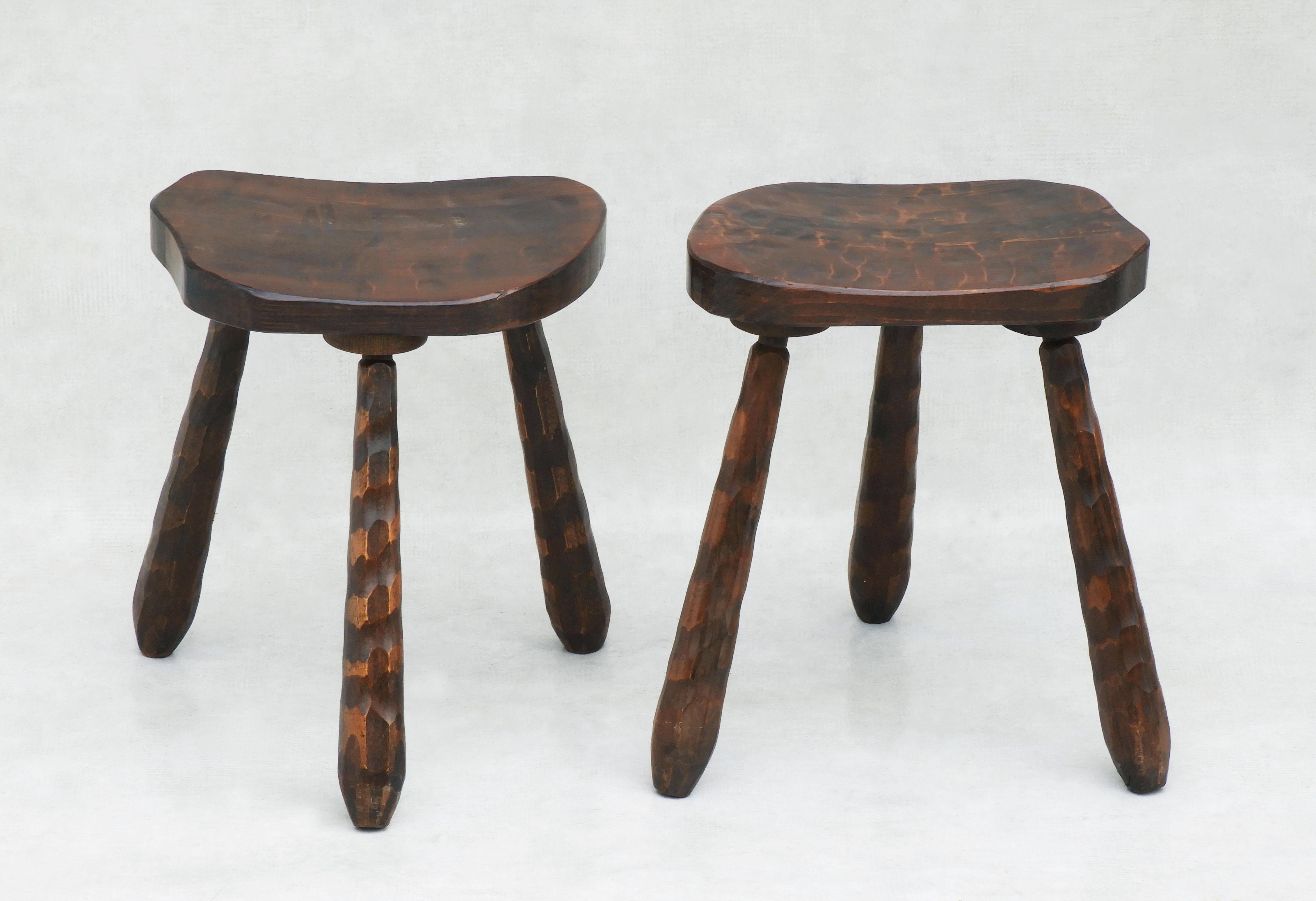Hand-Carved Pair of Brutalist Tripod Stools C1950 France For Sale
