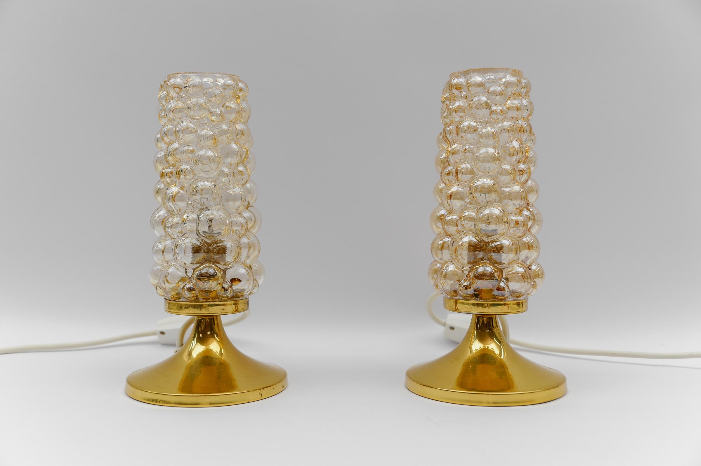 Paar Blasenglas-Tischlampen von Helena Tynell, 1960er Jahre im Zustand „Gut“ im Angebot in Nürnberg, Bayern