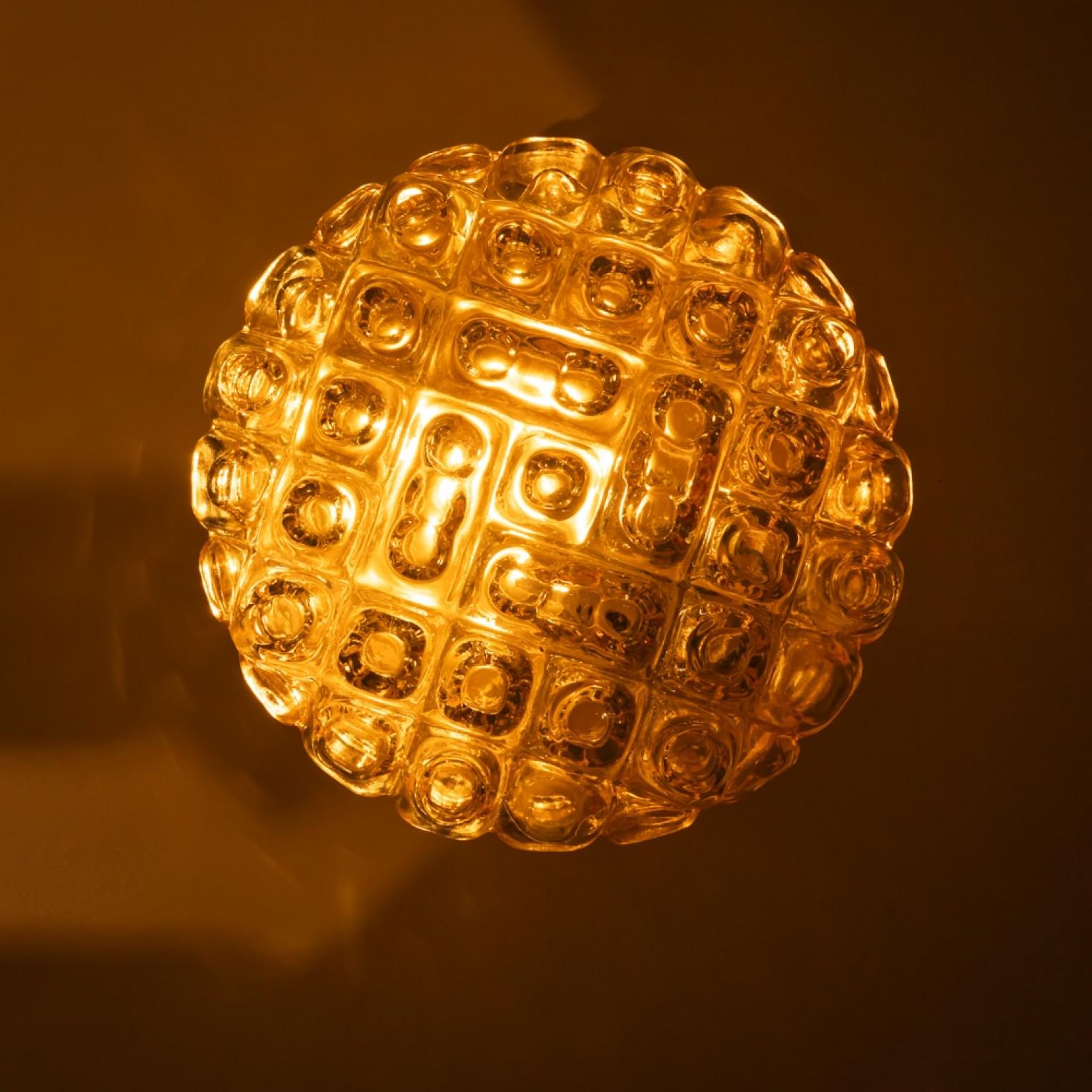 Paire d'appliques/appliques en verre bullé par Tynell, 1960 en vente 6
