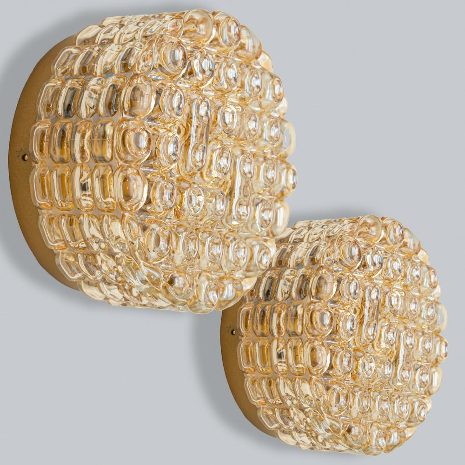 Milieu du XXe siècle Paire d'appliques/appliques en verre bullé par Tynell, 1960 en vente