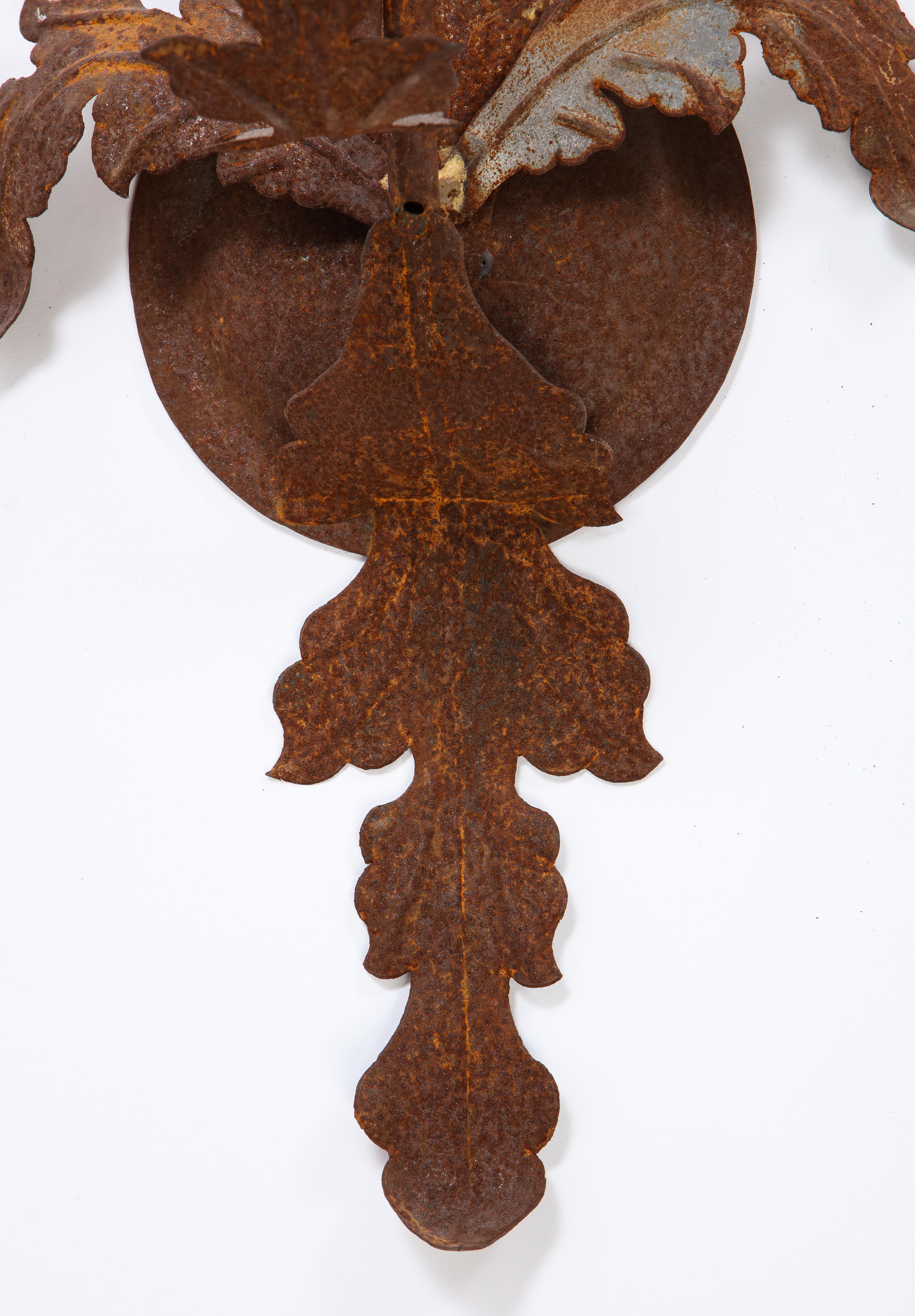 Pair of Budding Flower Wrought-Iron Sconces, 20th Century For Sale 2