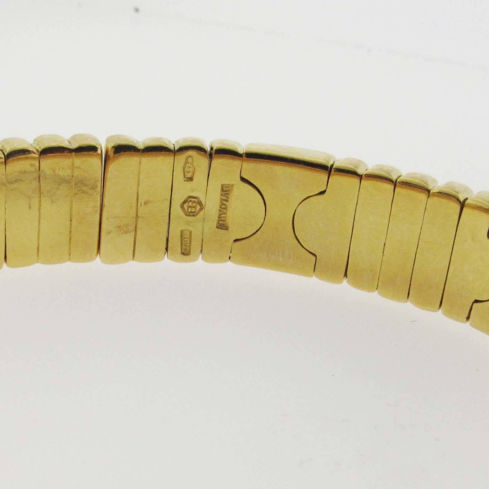 Pair of Bulgari Parentesi Yellow Gold Bangles In Excellent Condition In Beverly Hills, CA