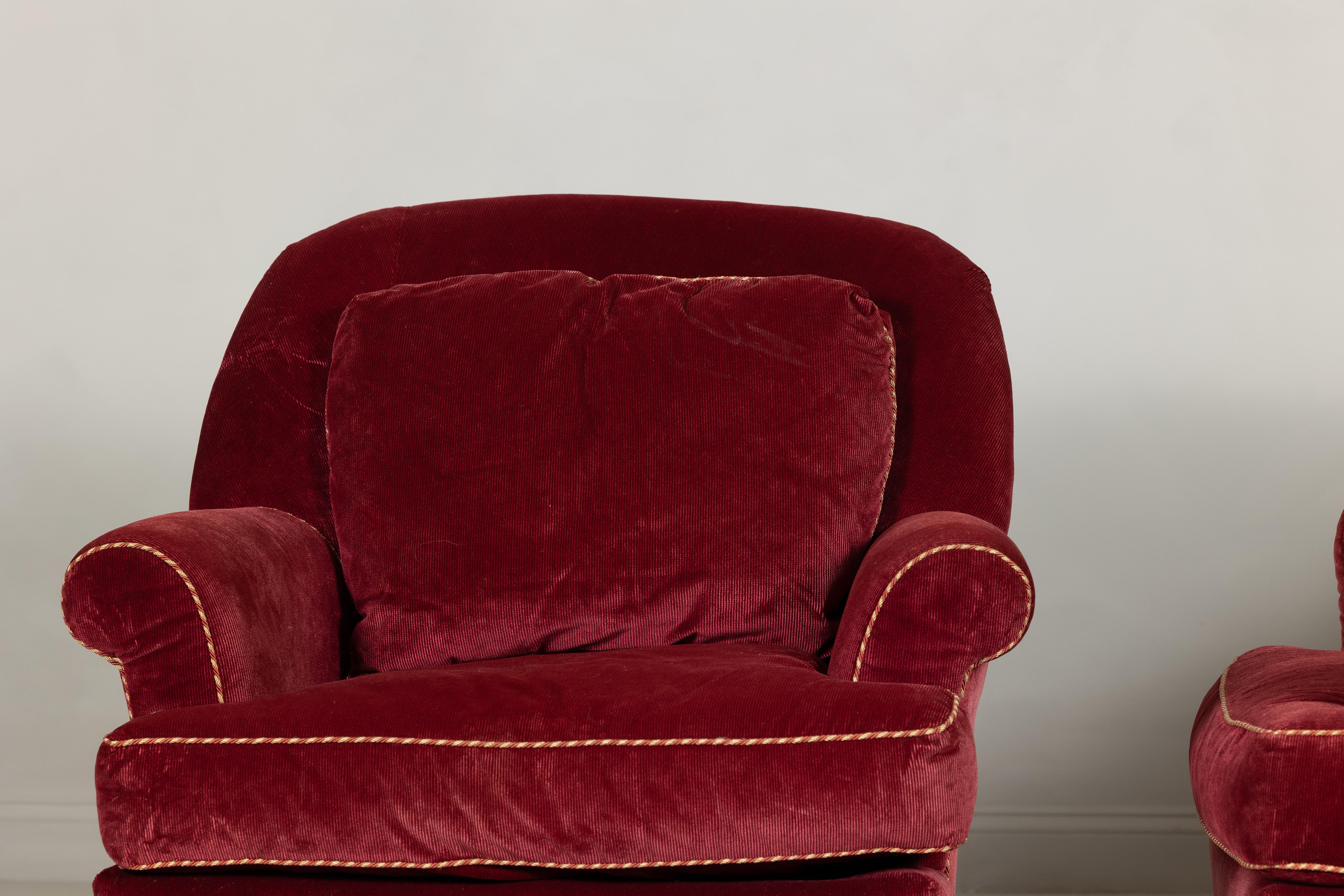 Pair of Burgundy Velvet Club Chairs with Rolled Arms and Turned Legs For Sale 6