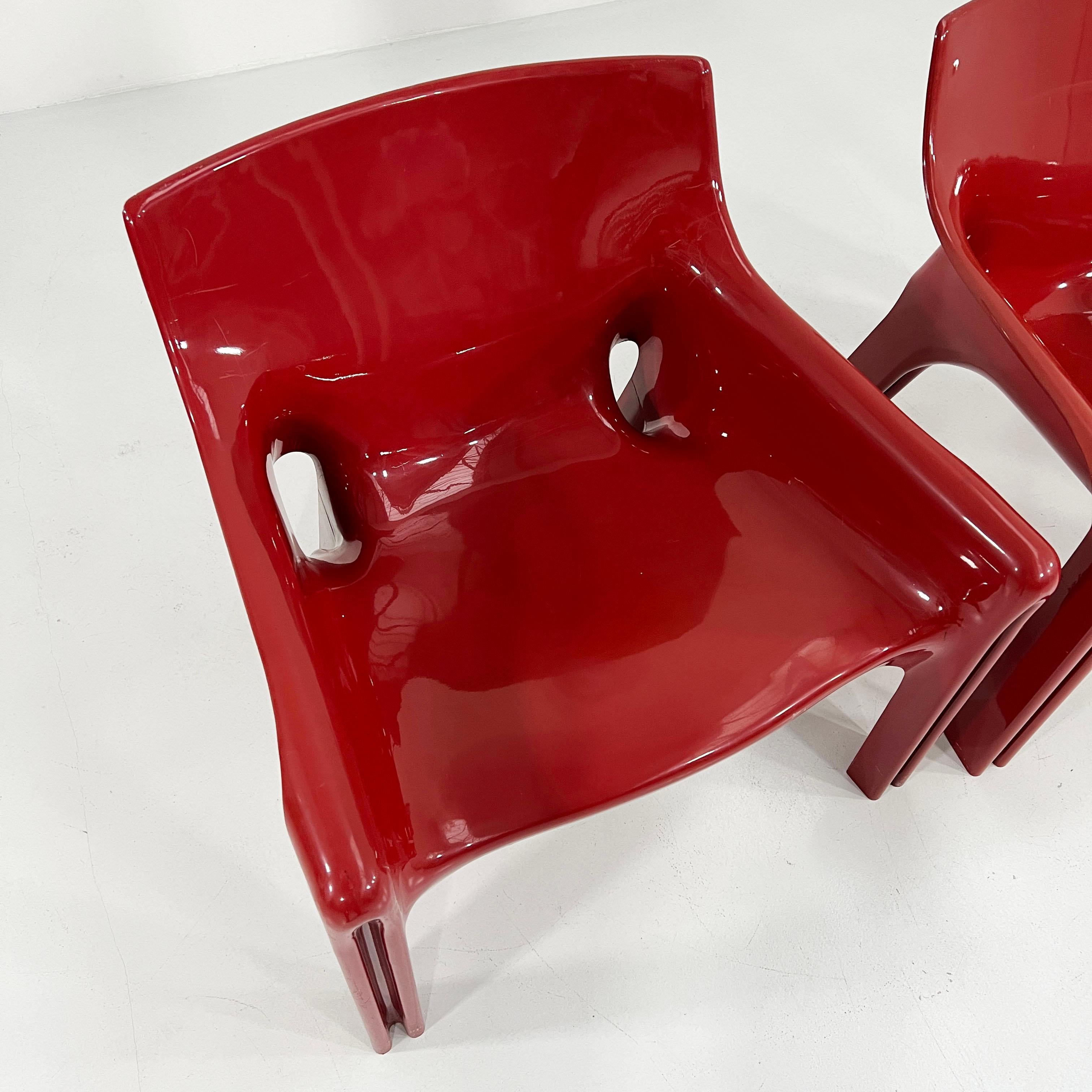 Plastic Pair of Burgundy Vicario Lounge Chair by Vico Magistretti for Artemide, 1970s