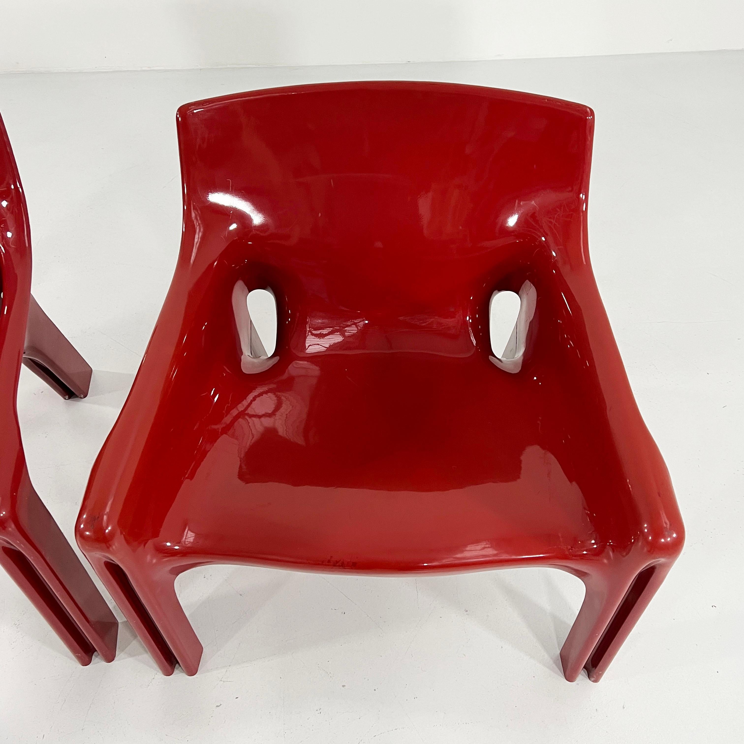 Pair of Burgundy Vicario Lounge Chair by Vico Magistretti for Artemide, 1970s 3