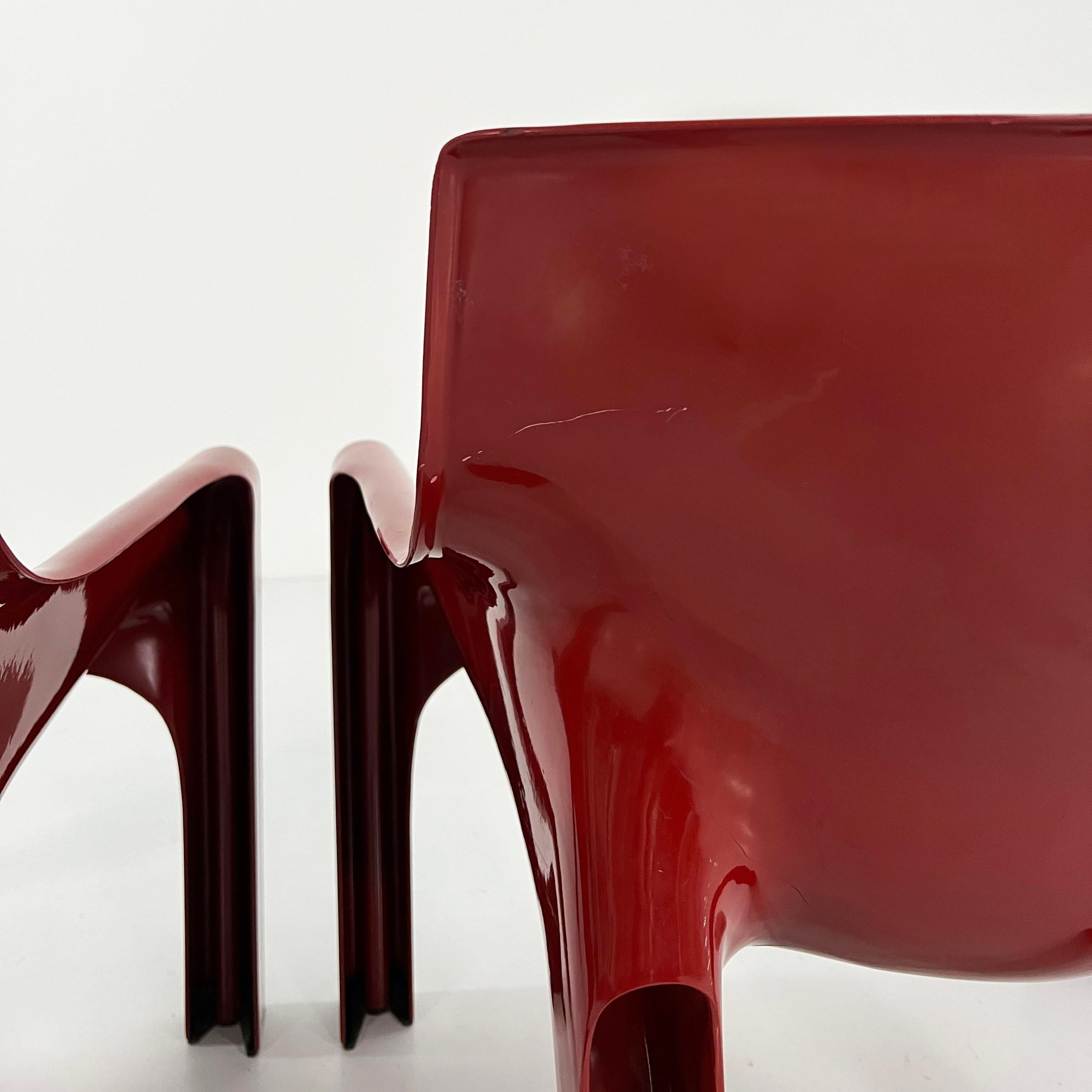 Pair of Burgundy Vicario Lounge Chair by Vico Magistretti for Artemide, 1970s 2