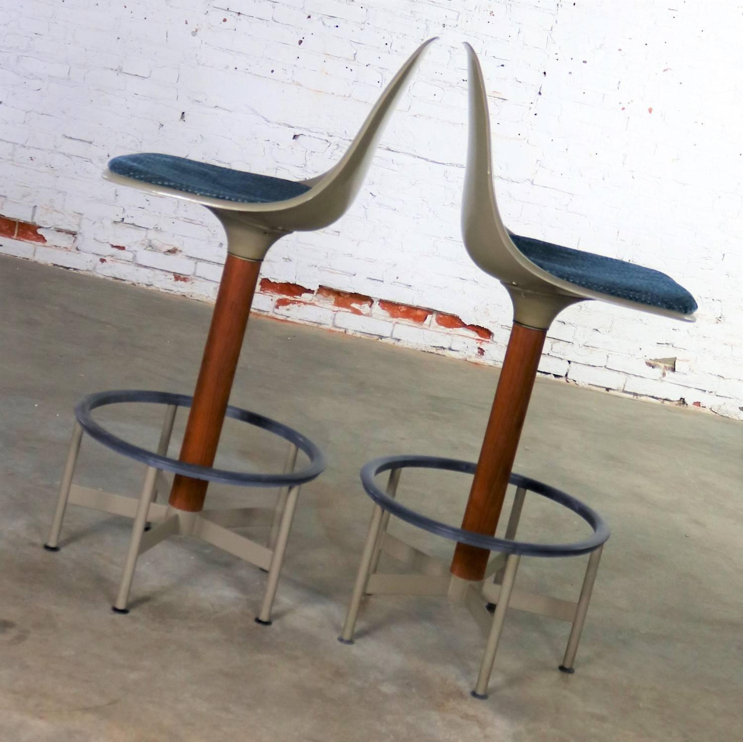 mid century swivel bar stools