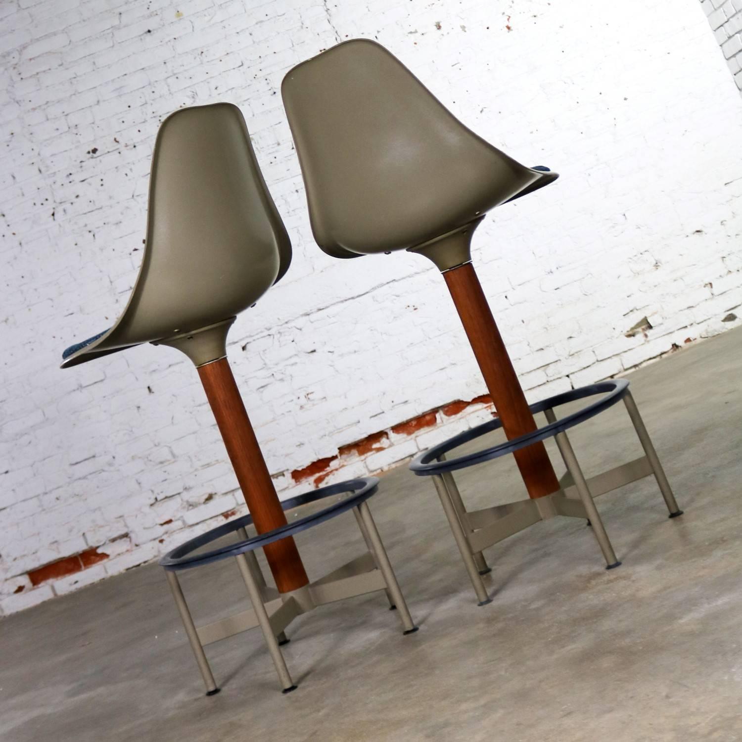 Molded Pair of Burke Swivel Bar Stools Mid-Century Modern Fiberglass Shell Fabric Seat