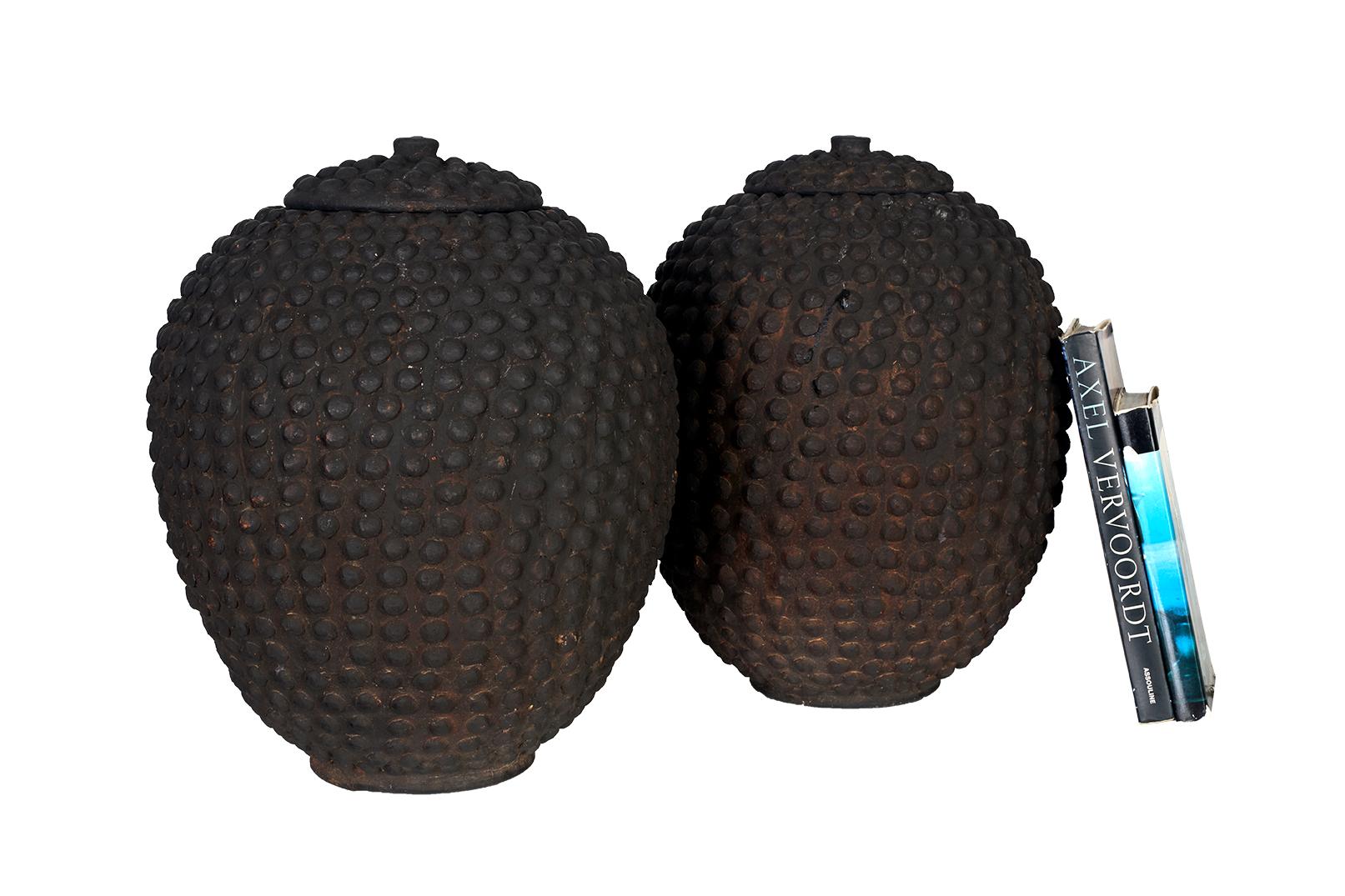 Organique Paire de pots Lobi du Burkina Faso en vente