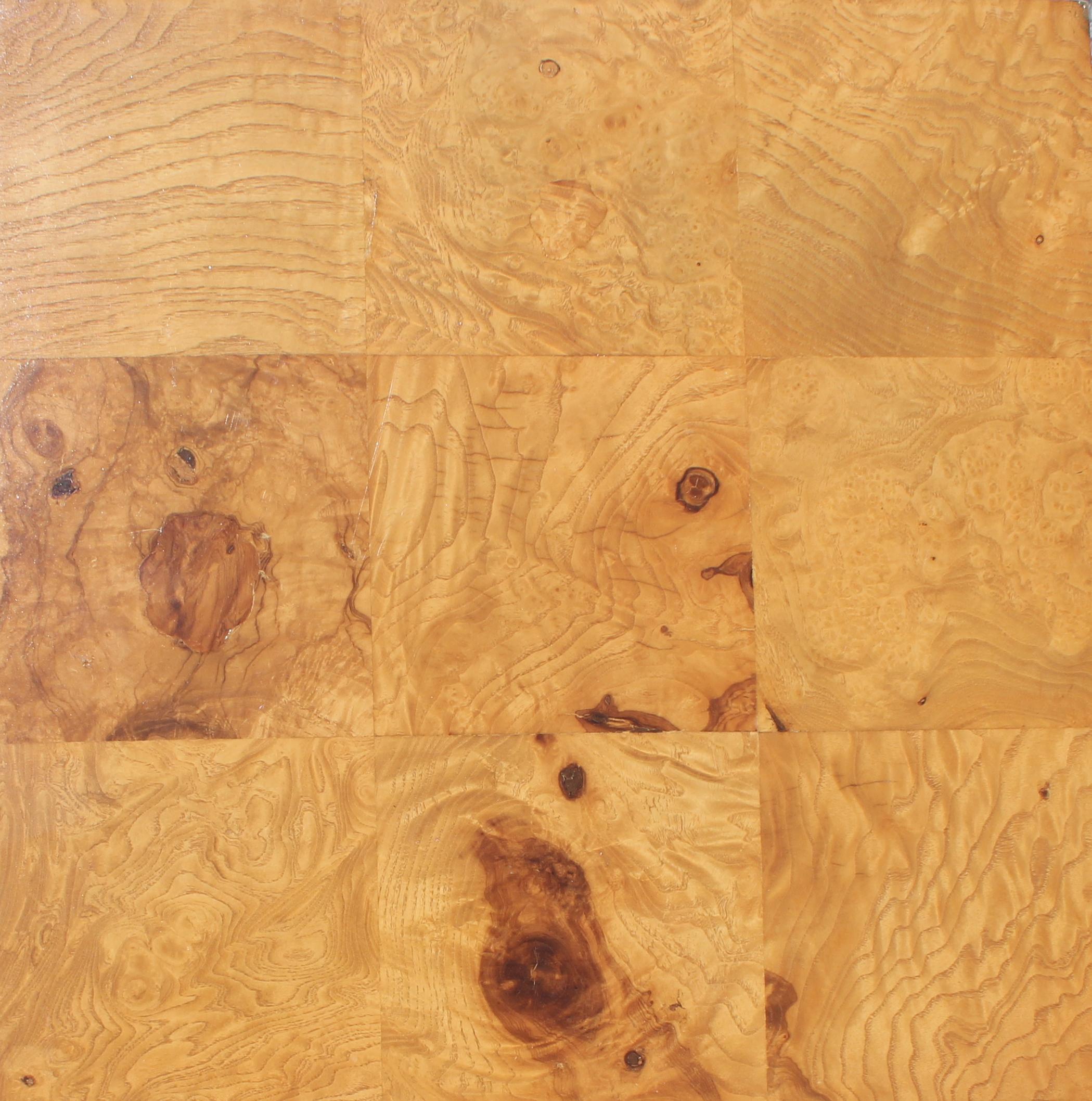 Pair of Burl and Chrome End Tables / Pedestals by Milo Baughman Thayer Coggin In Good Condition In Houston, TX