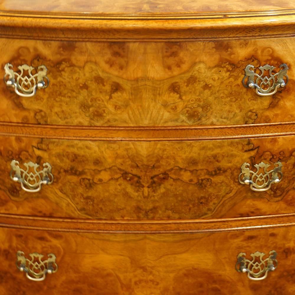 Pair of burl walnut small bedside chests
This pair of walnut small chests were made in the first part of the 20th century.
It is lovely that these are a pair, and the veneers were chosen to be put on a pair, not matched in the hope they might look