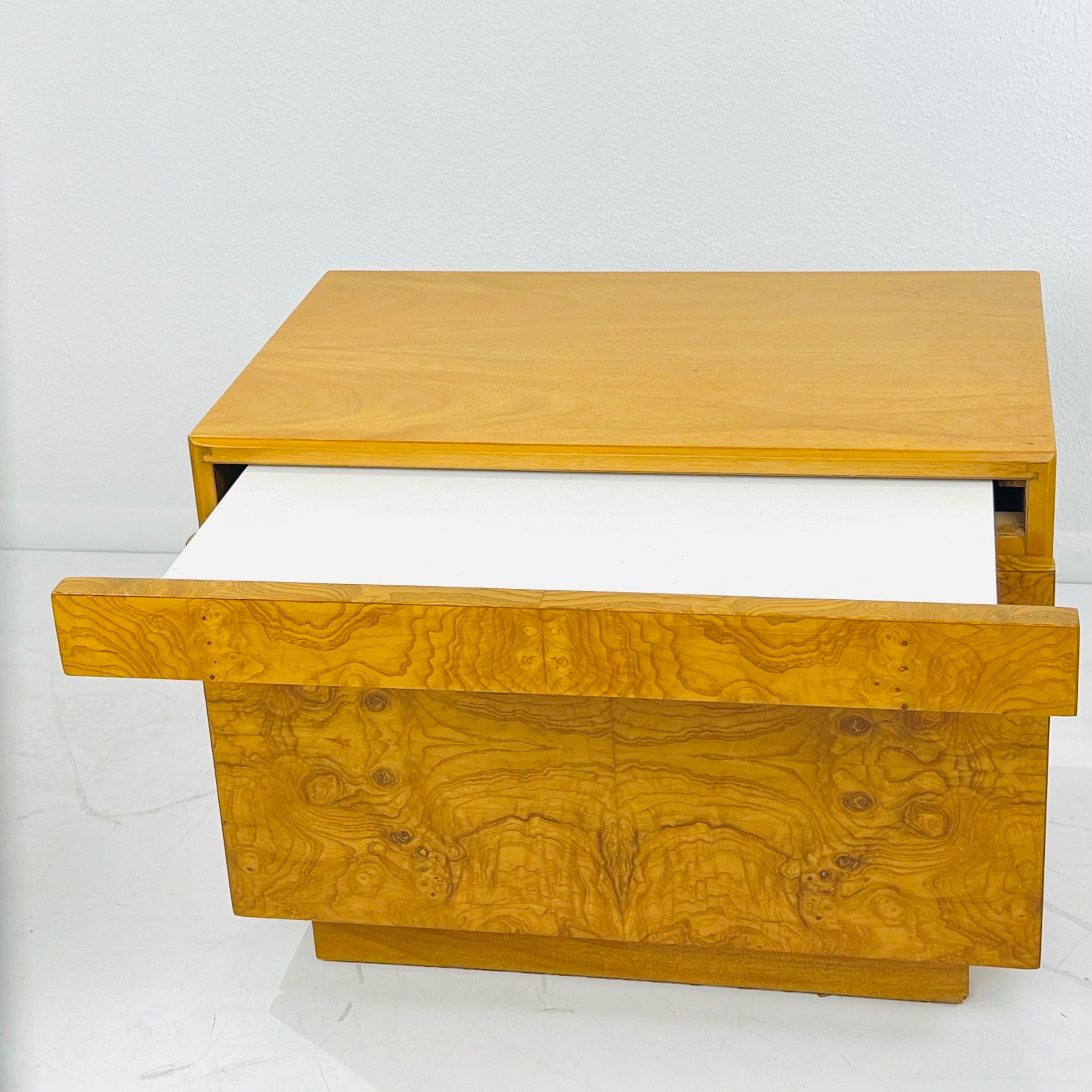 Pair of Burl Wood Nightstands by Milo Baughman for Lane For Sale 1