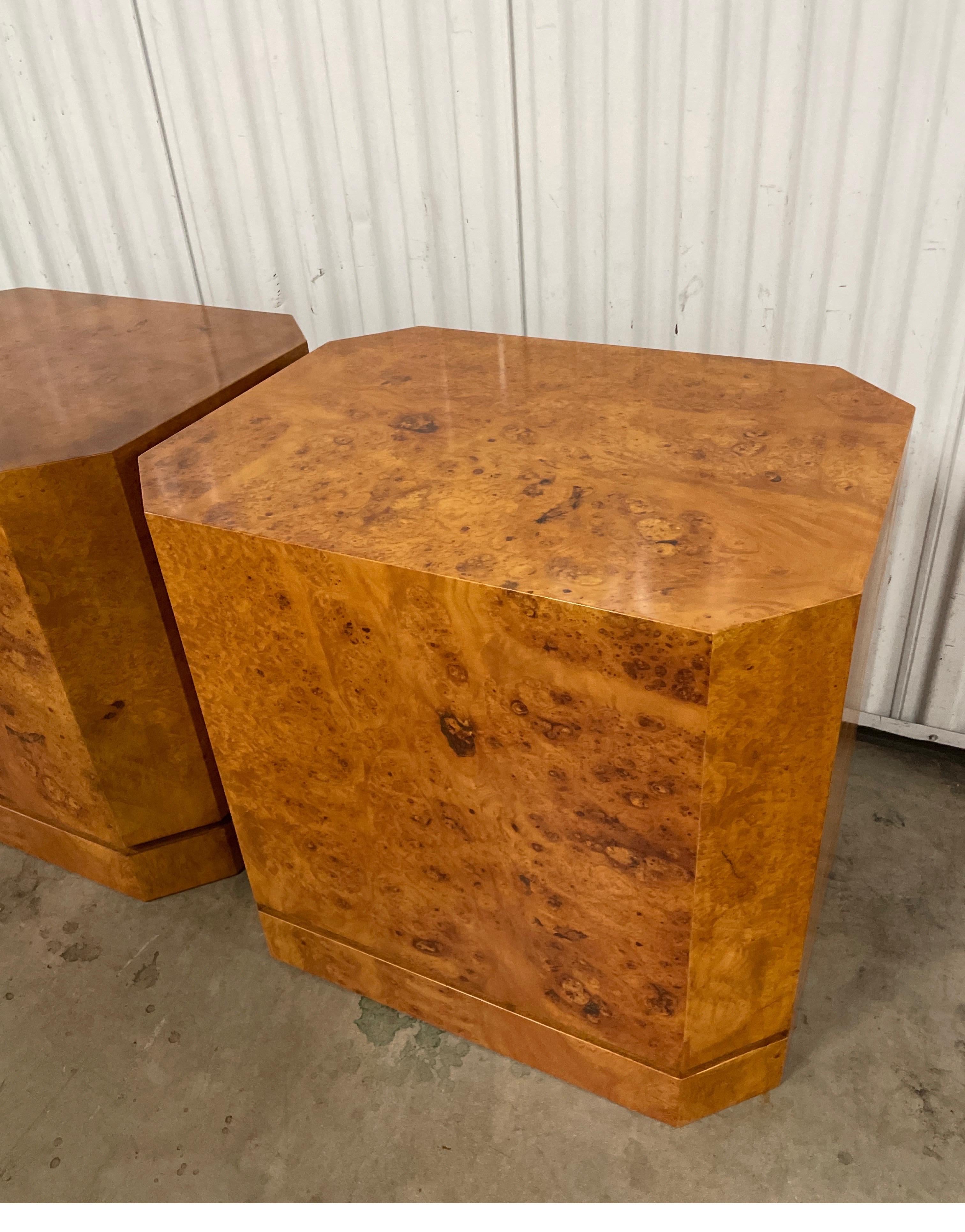 Pair of Burlwood Octagon Side Tables In Good Condition For Sale In West Palm Beach, FL