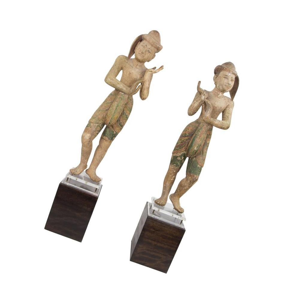 Paar burmesische Tempelgarden-Holzstatuen, Vintage, spätes 19. Jahrhundert (Geschnitzt) im Angebot