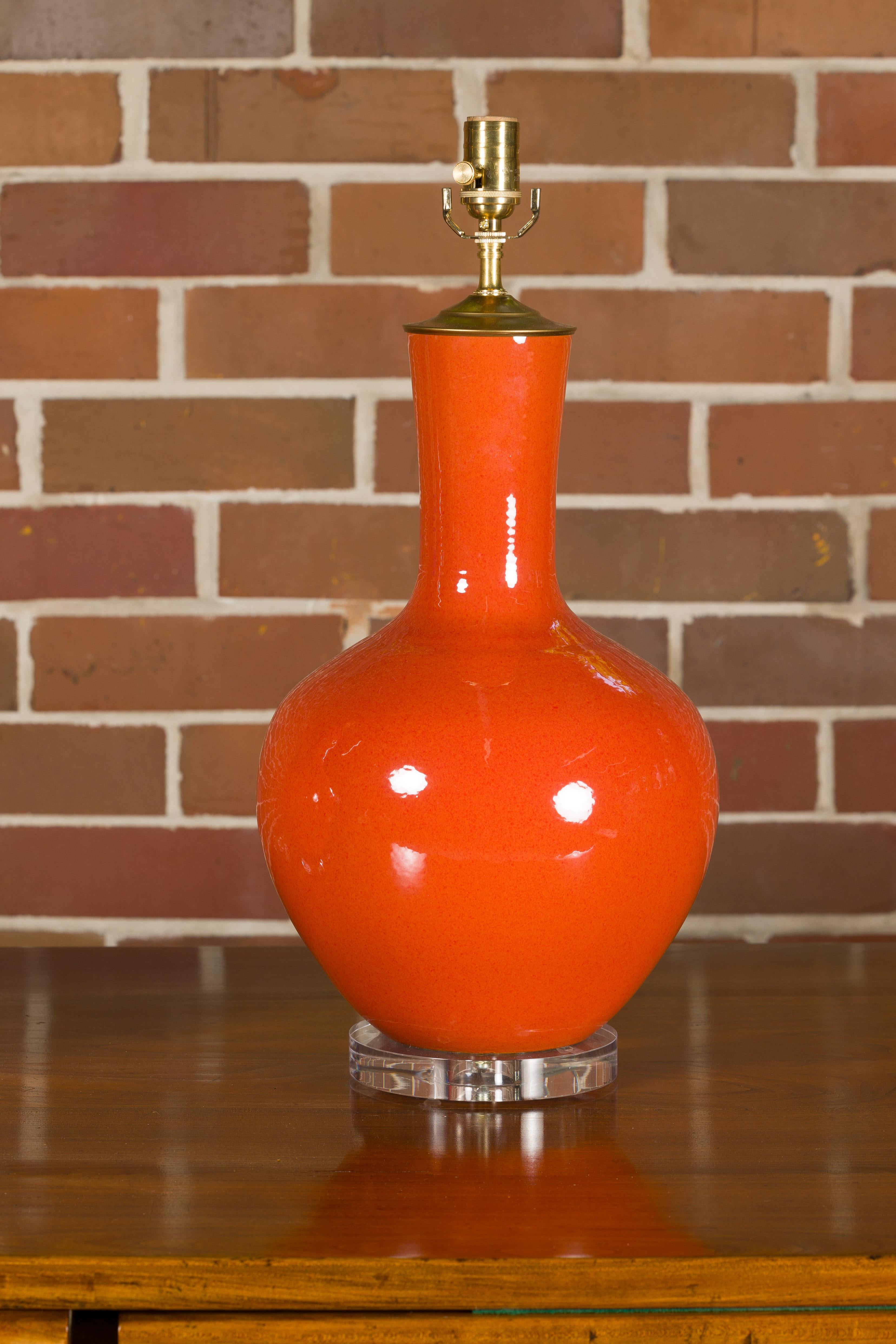 Pair of Burnt Orange Asian Porcelain Table Lamps on Lucite Bases, USA Wired In Good Condition For Sale In Atlanta, GA