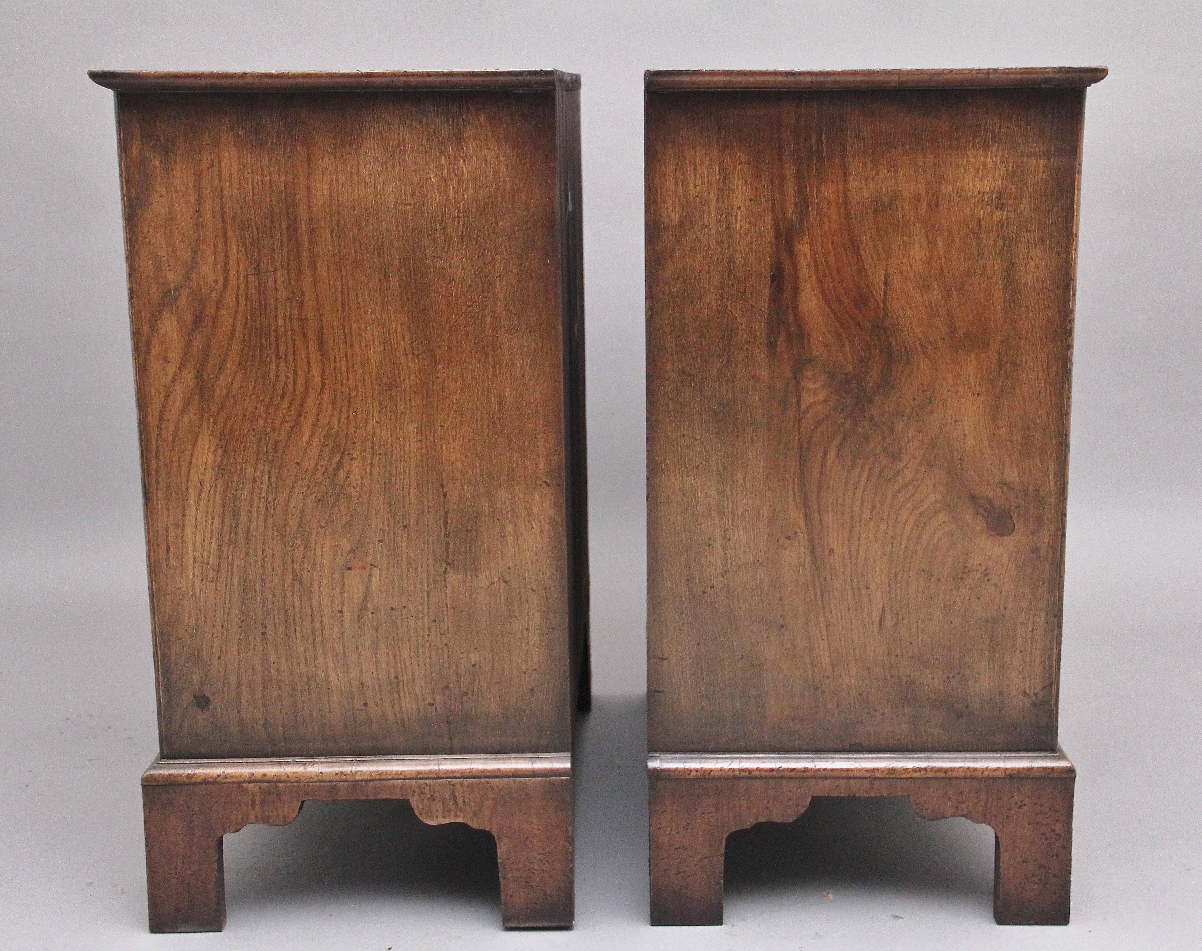 Walnut Pair of burr walnut chests in the George I style For Sale