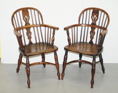 Pair of Burr Yew Wood and Elm Windsor Armchairs circa 1860 English Country House