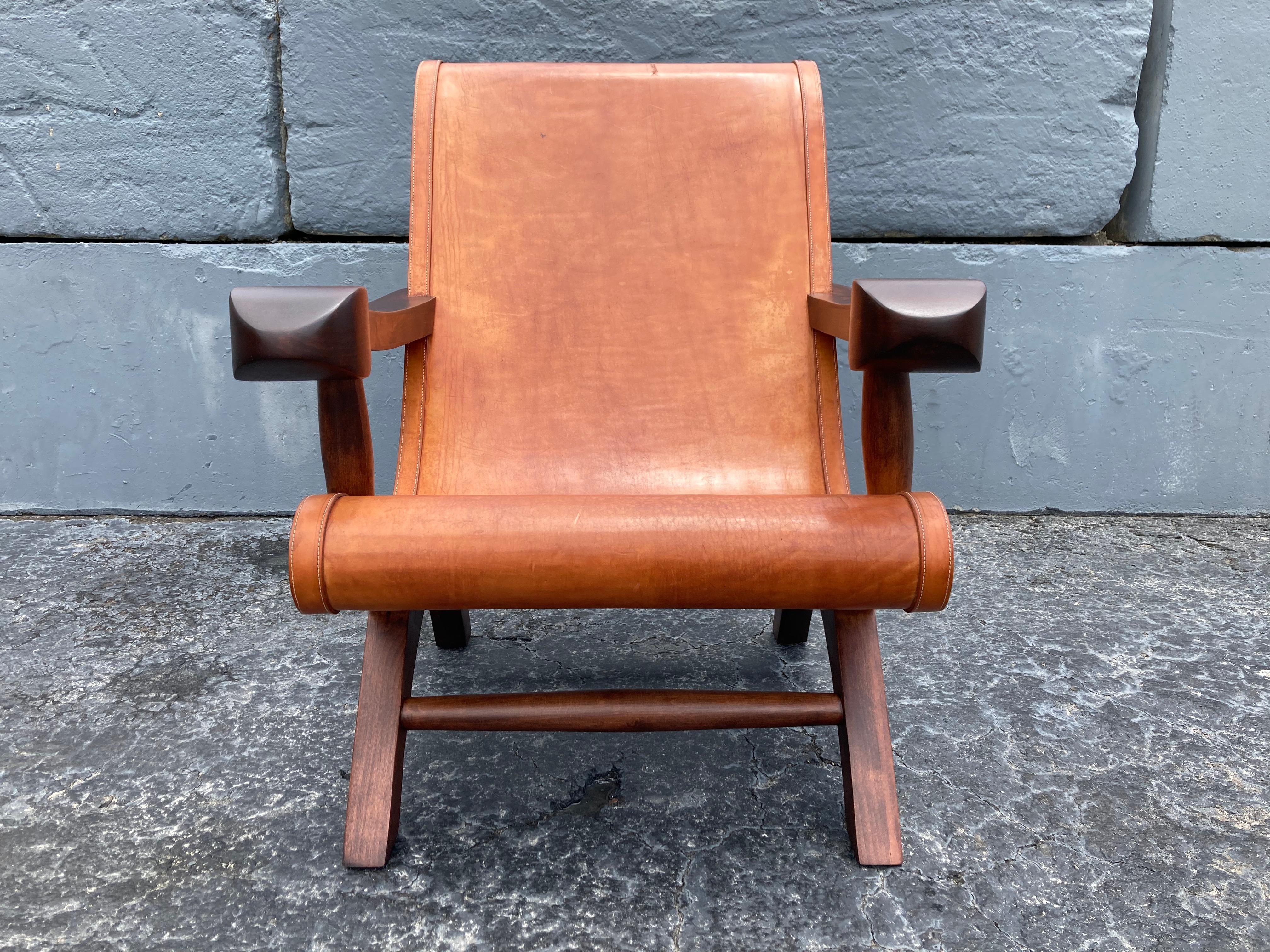 Pair of Butaque Lounge Chairs in the Style of Clara Porset, Saddle Leather 6