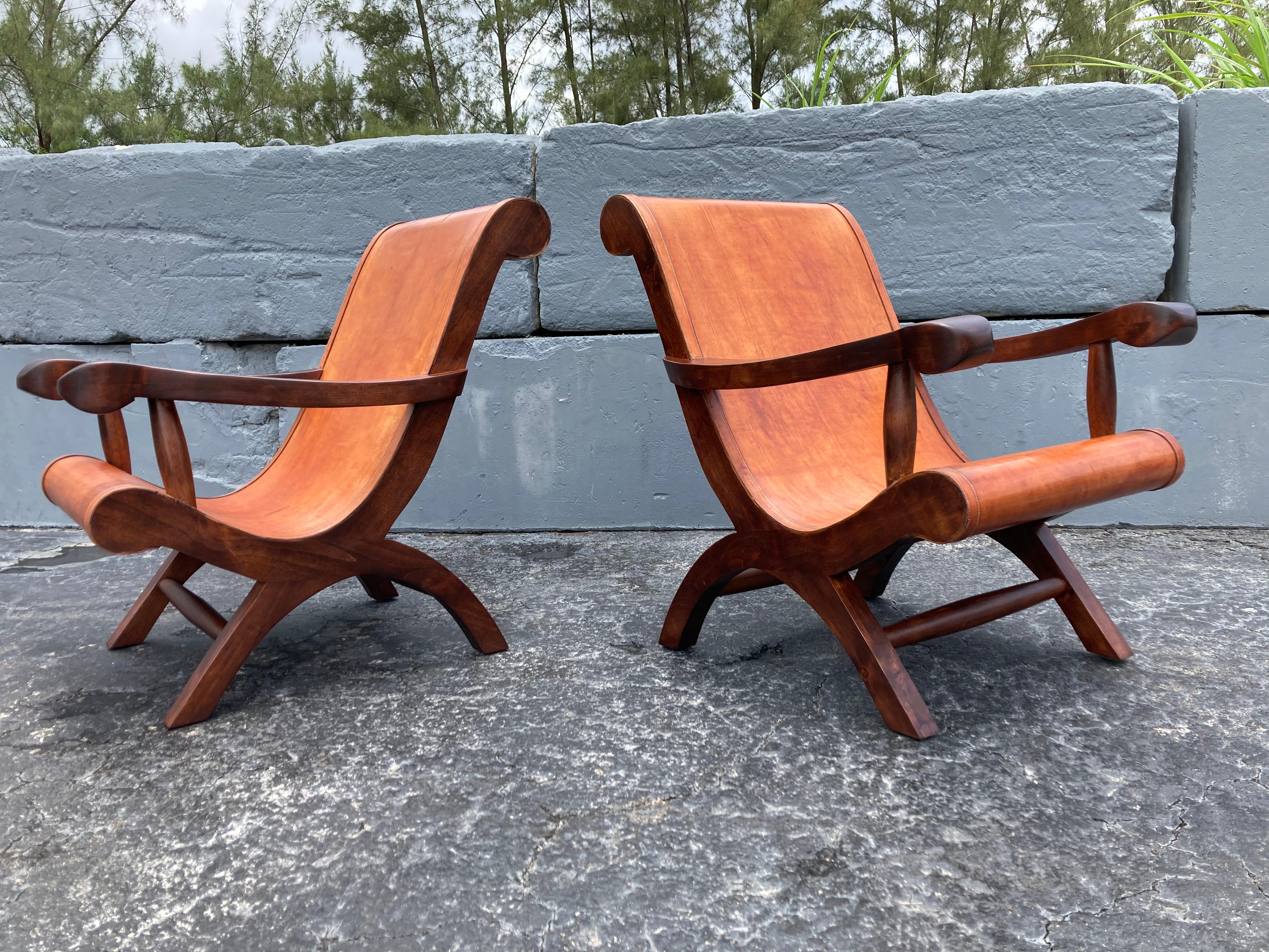 Modern Pair of Butaque Lounge Chairs in the Style of Clara Porset, Saddle Leather