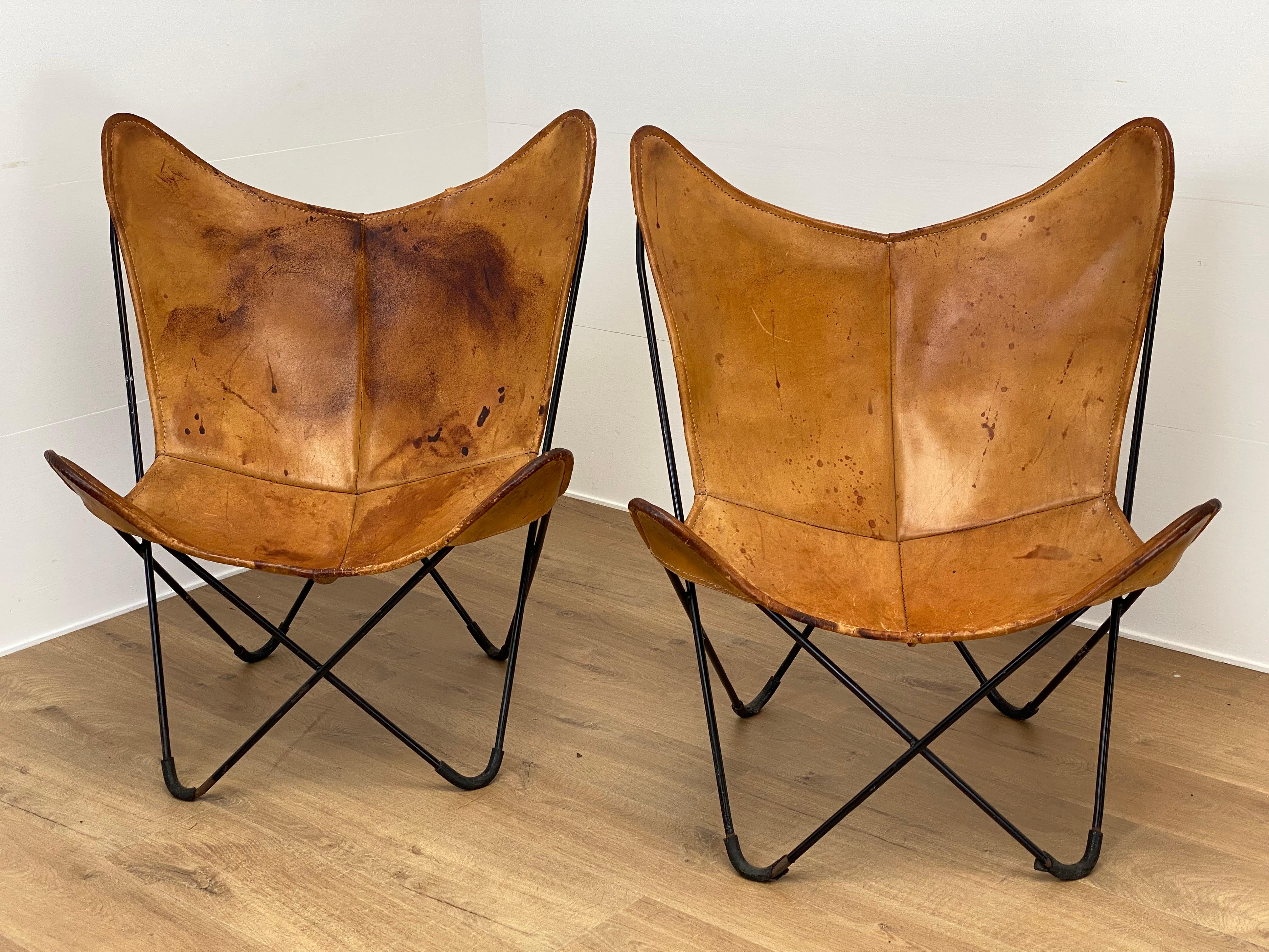 Pair Of Butterfly Chairs for Knoll For Sale 13