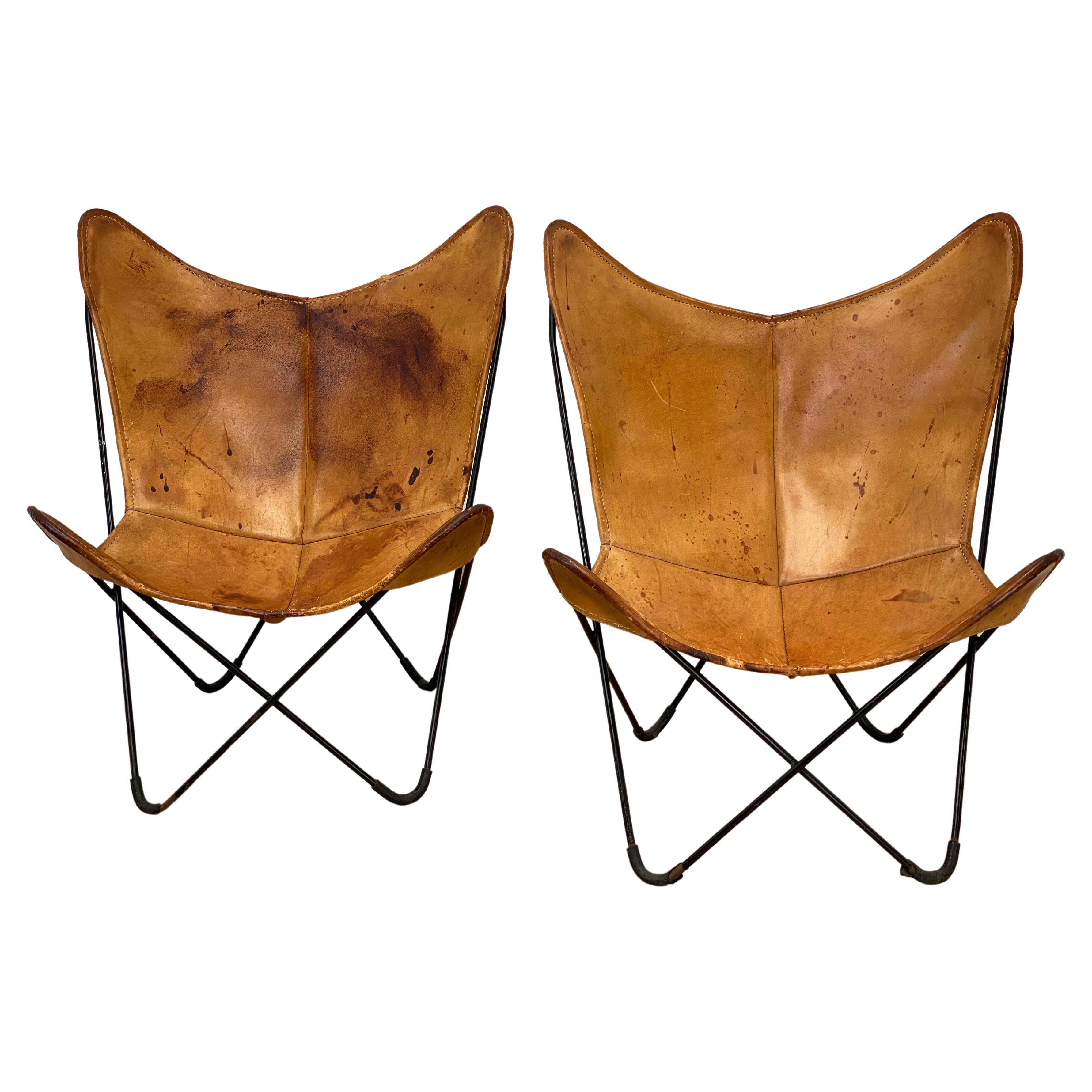 Pair Of Butterfly Chairs for Knoll For Sale