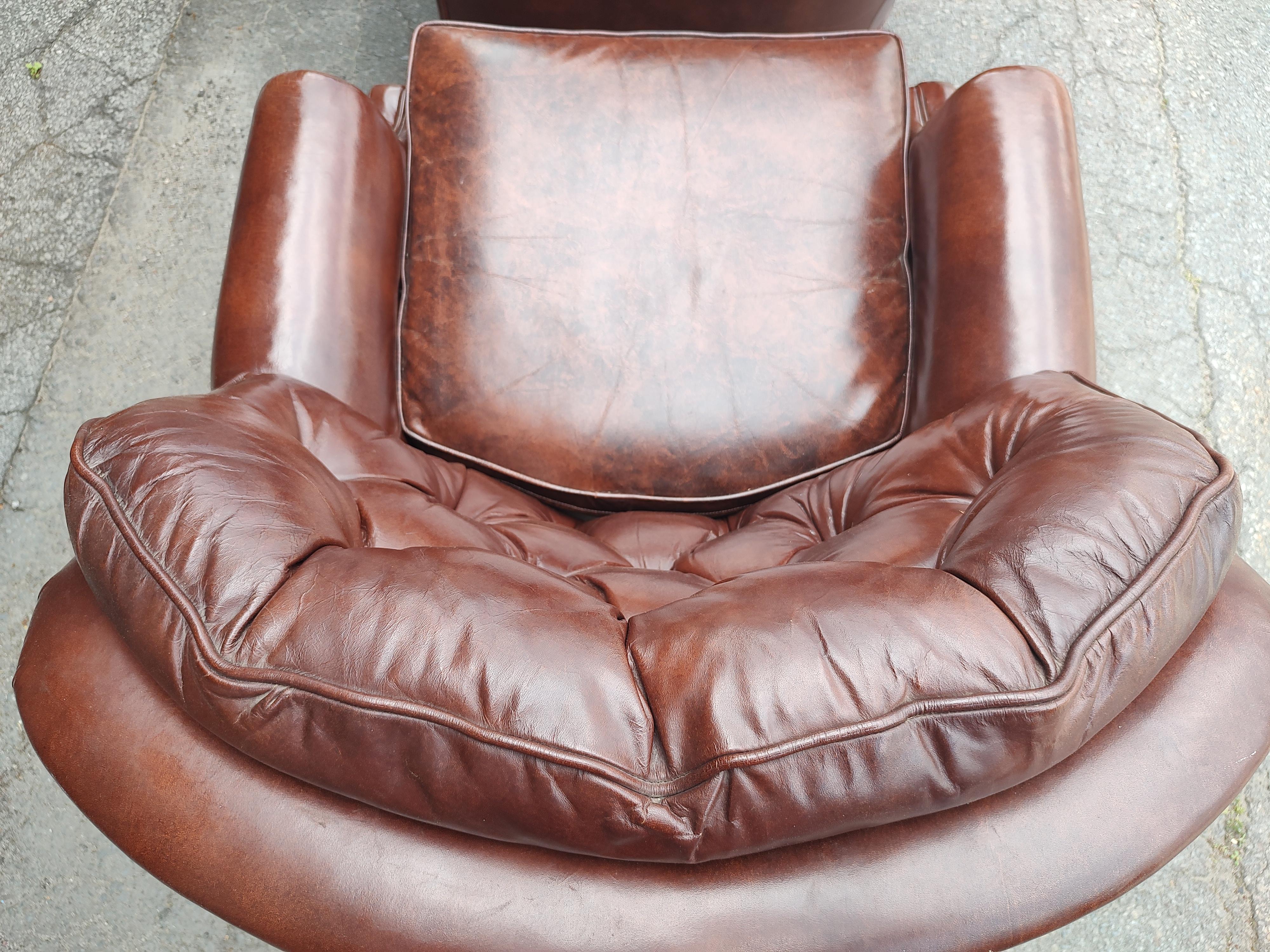 Pair of Button Tufted Leather Club Chairs from Bloomingdales Brothers C 1965 In Good Condition For Sale In Port Jervis, NY