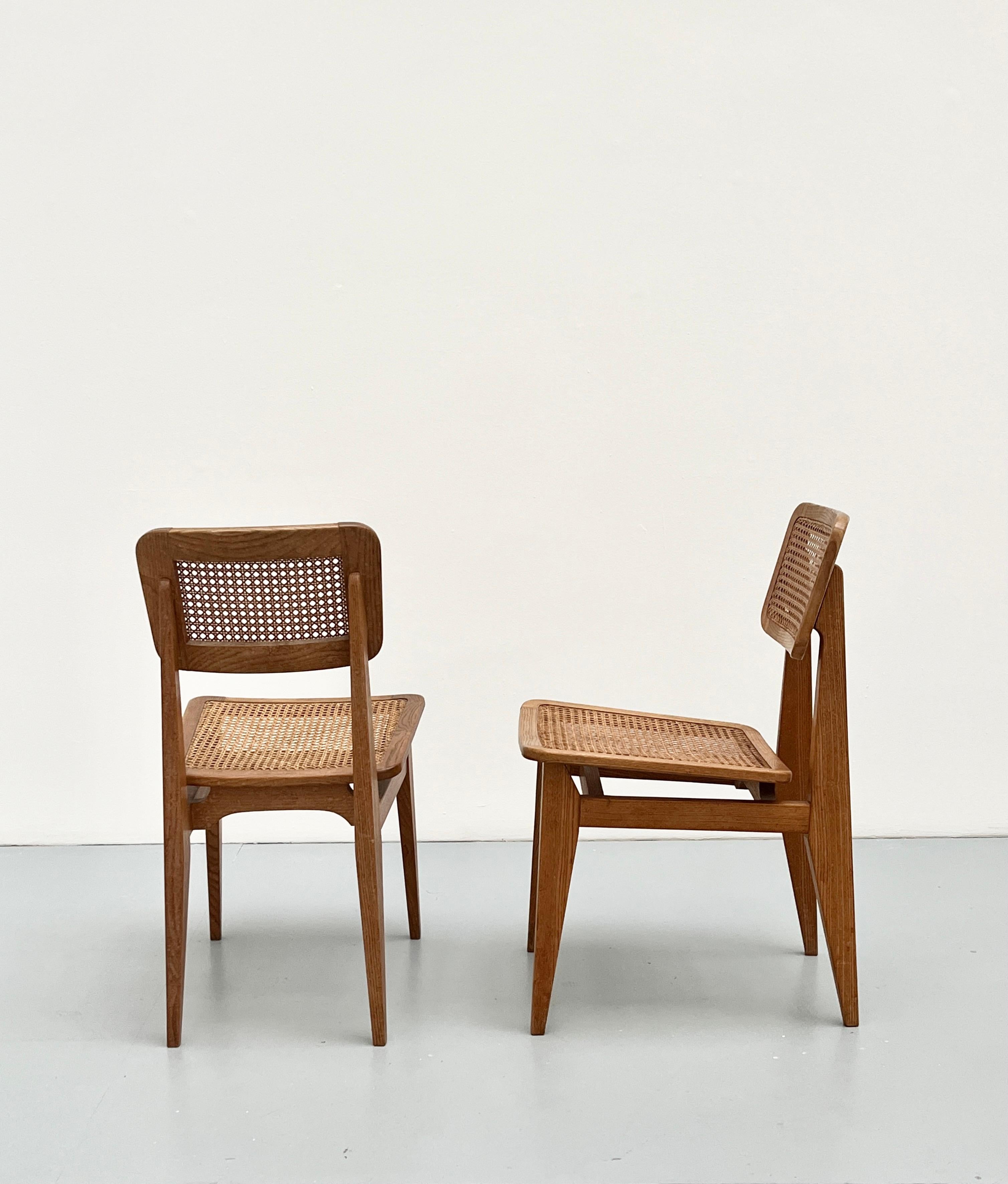 Mid-20th Century Pair of C chairs by Marcel Gascoin, ARHEC edition, 1947 For Sale