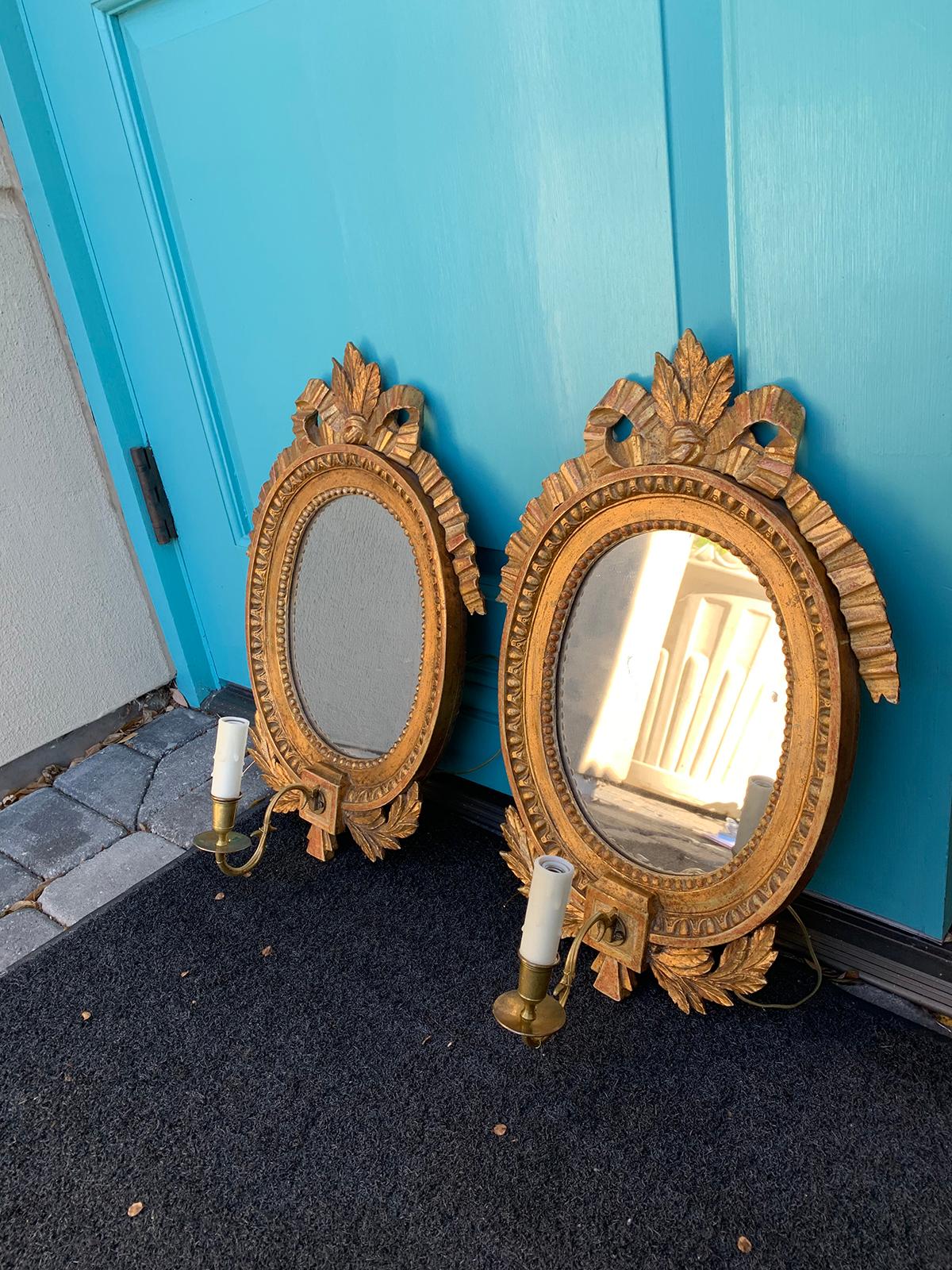 Pair of circa 1800 Swedish Gilt Mirrored Sconces, One Light 3