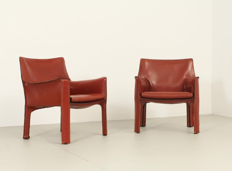 Pair of Cab 414 Armchairs by Mario Bellini for Cassina For Sale 3