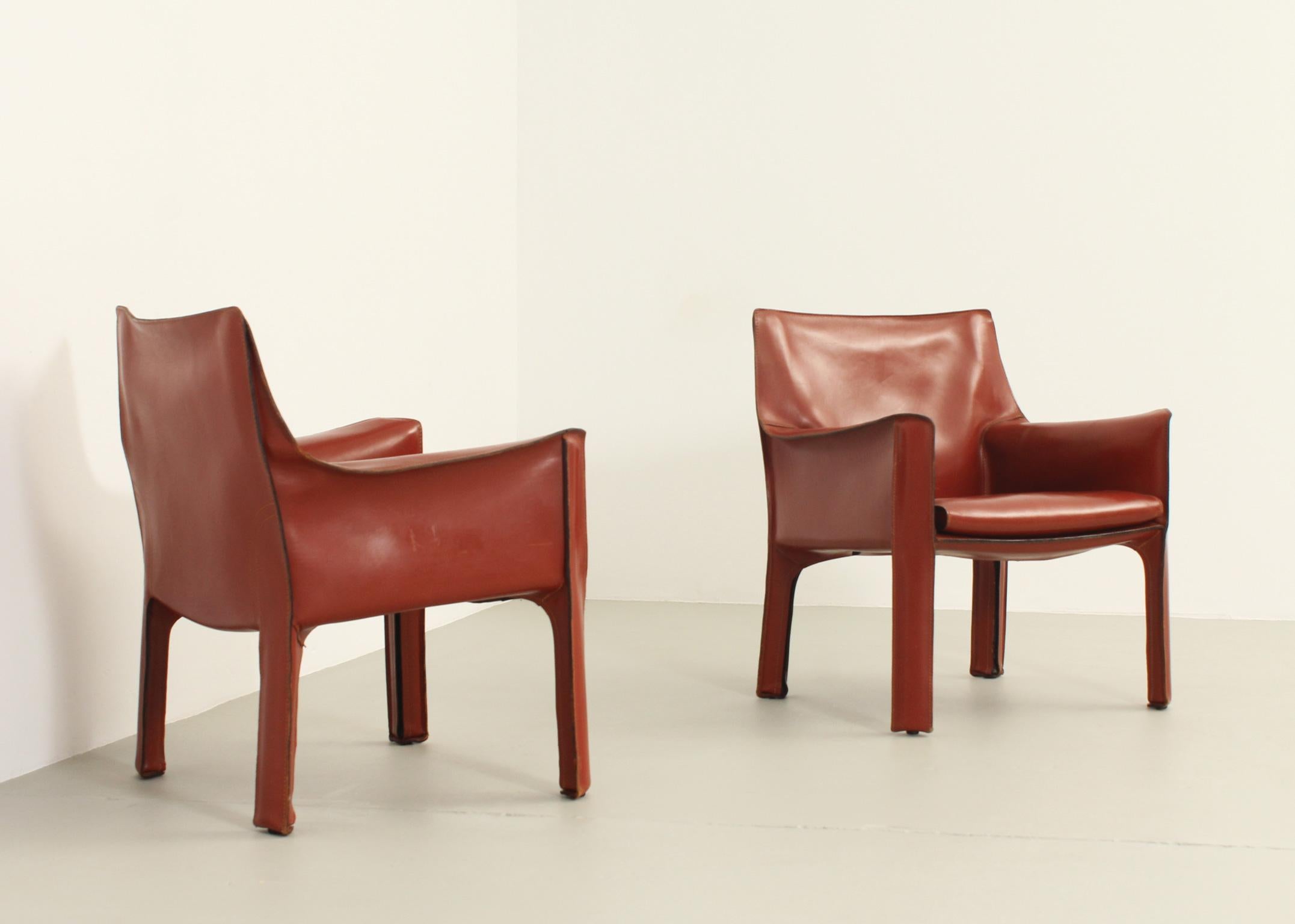 Pair of Cab 414 Armchairs by Mario Bellini for Cassina 4