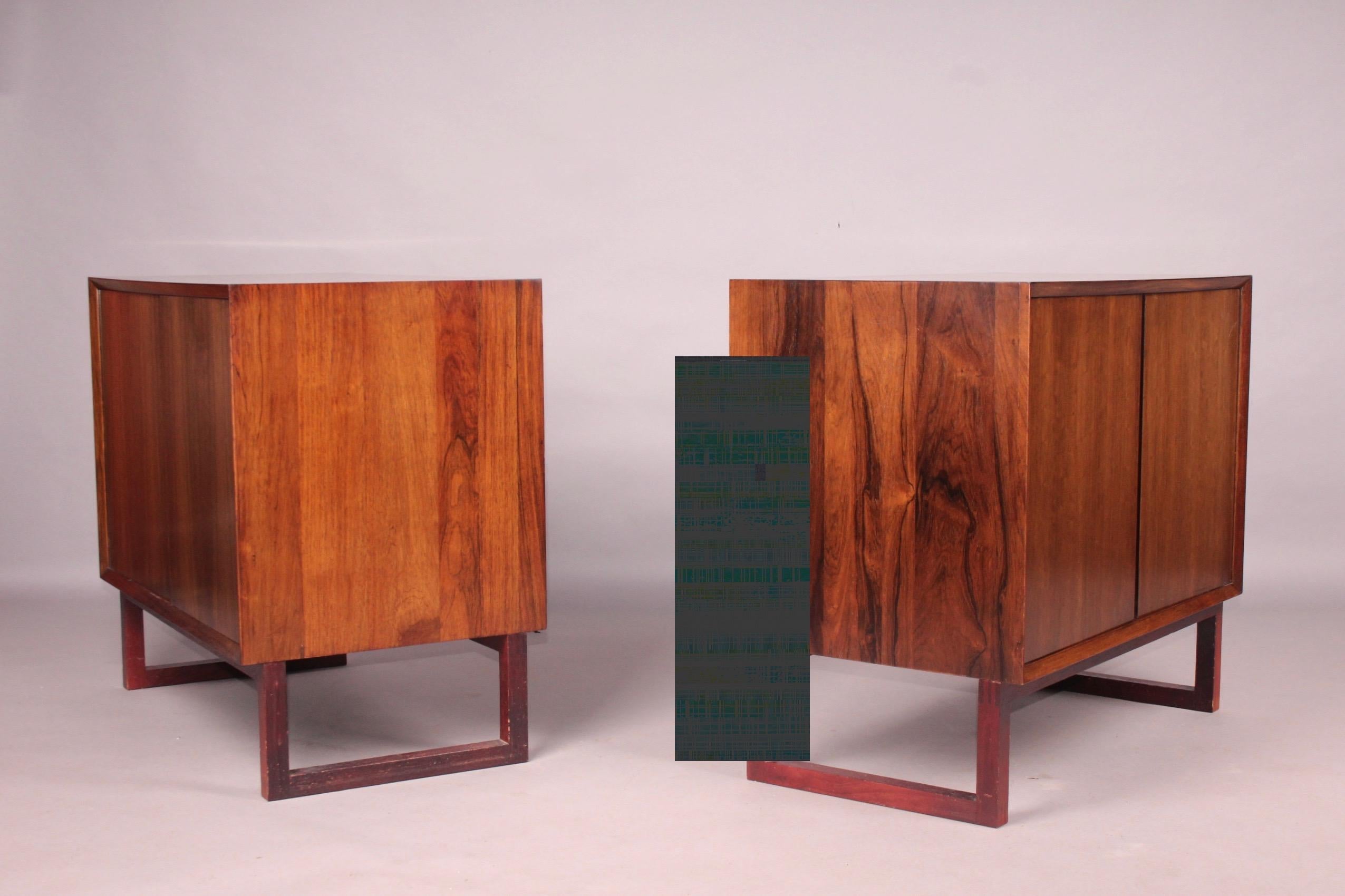 Pair of Cabinet 2