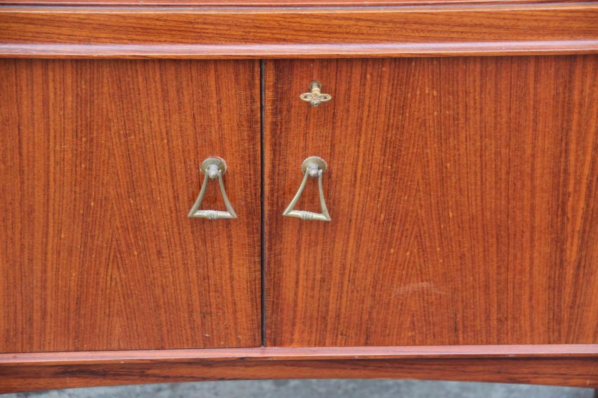 Paire de meubles de bar de design Paolo Buffa de style mi-siècle moderne en vente 6