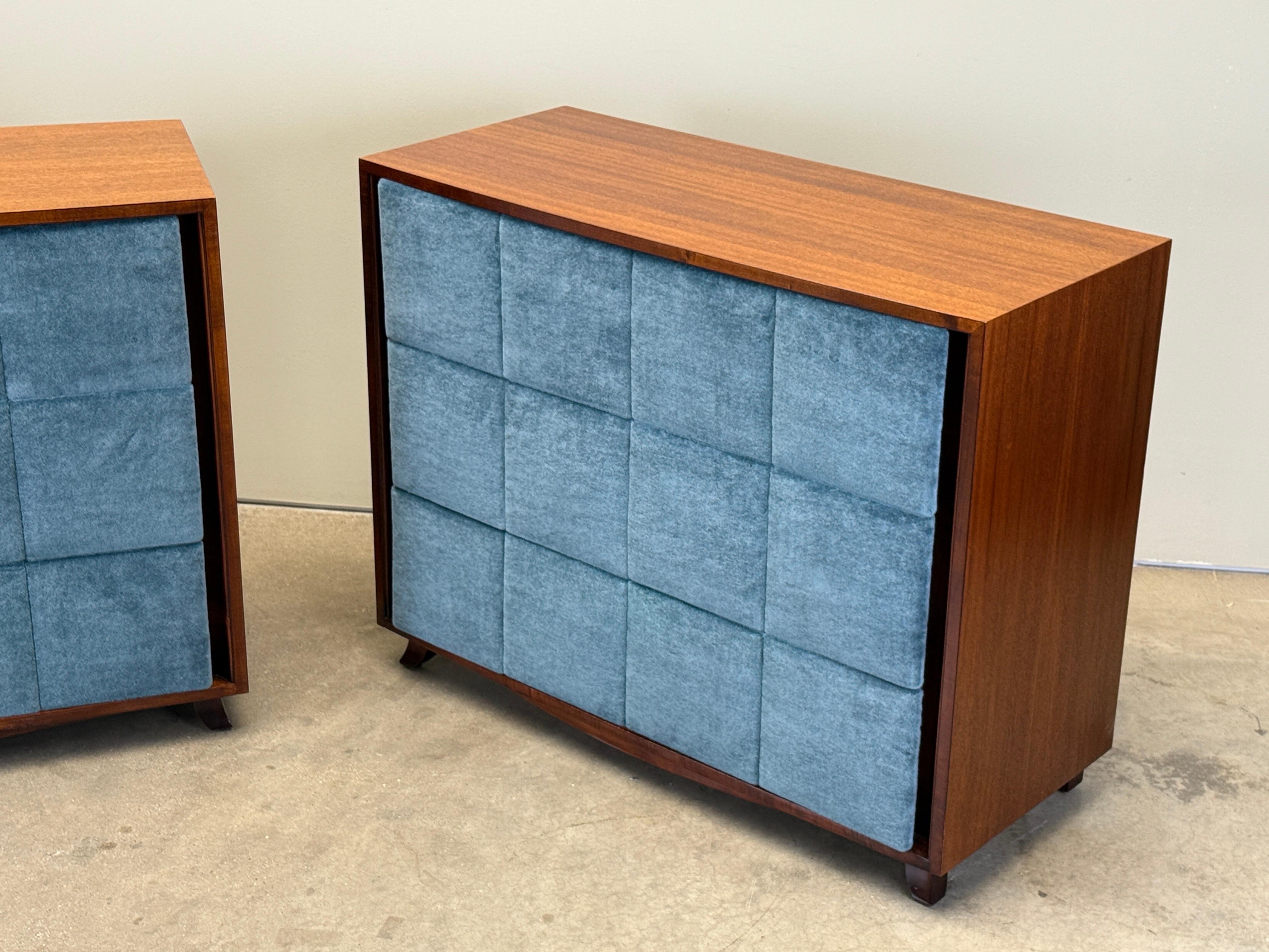 Paire d'armoires par Gilbert Rohde pour Herman Miller en vente 1