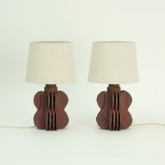 Pareja de lámparas de sobremesa de terracota "Cabosse" de Design Frères