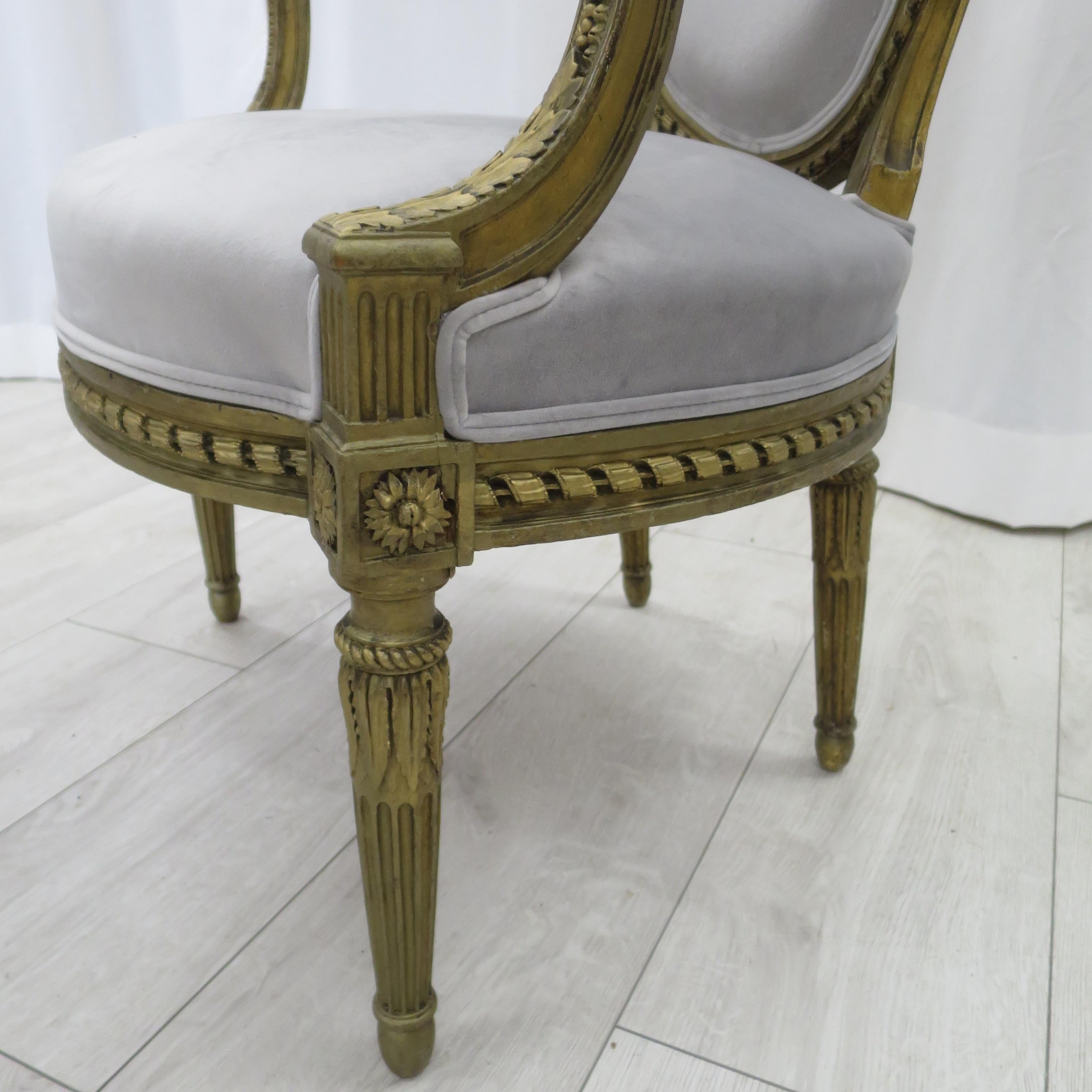 Pair of Cabriolet Armchairs in Giltwood 19th Century Style Louis XVI For Sale 1