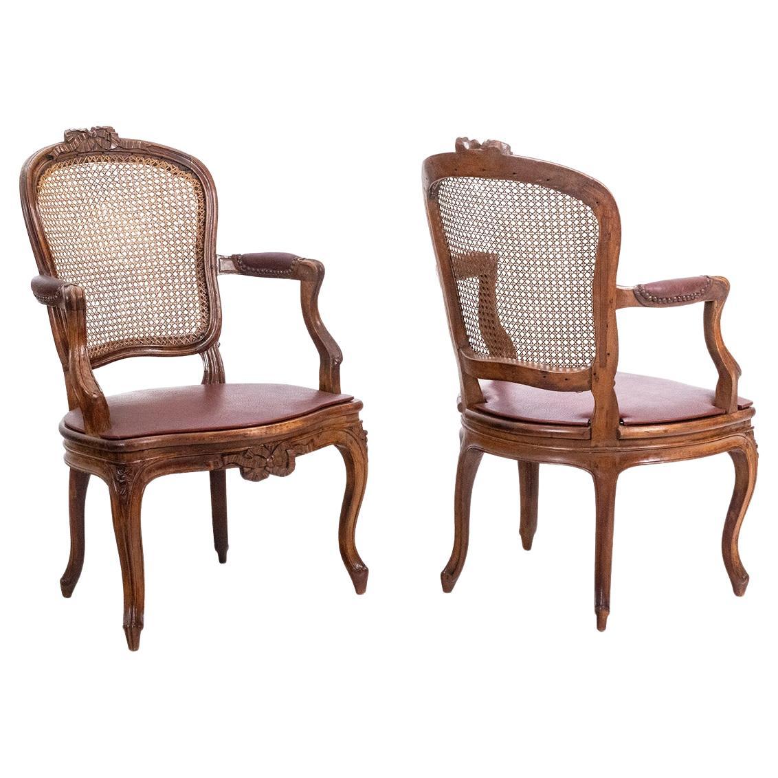 Pair of “cabriolet” armchairs in walnut and canework. Louis XV period. LS5209325 For Sale