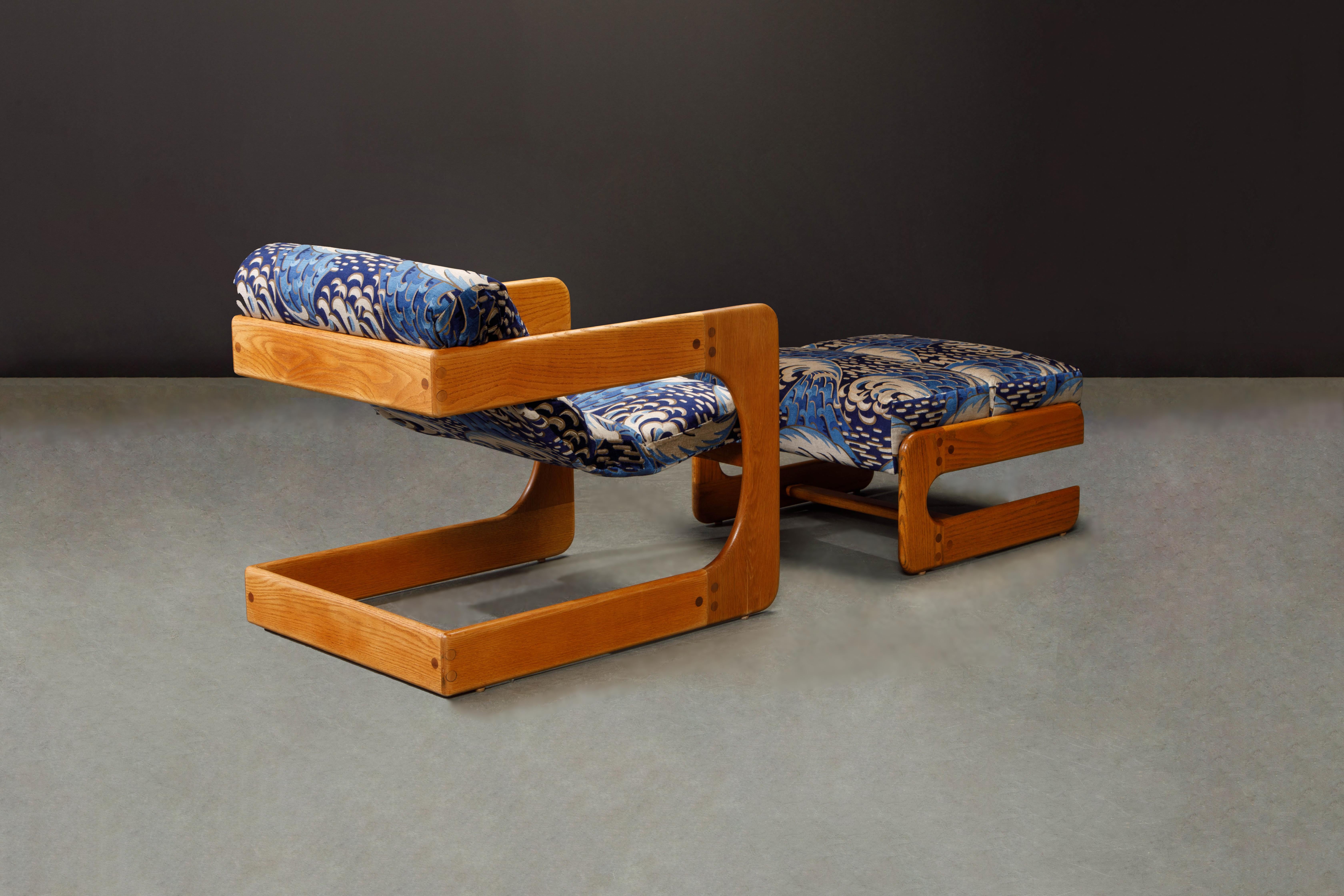 Pair of California Modern Lou Hodges Lounge Chairs and Ottomans, 1979, Signed For Sale 2