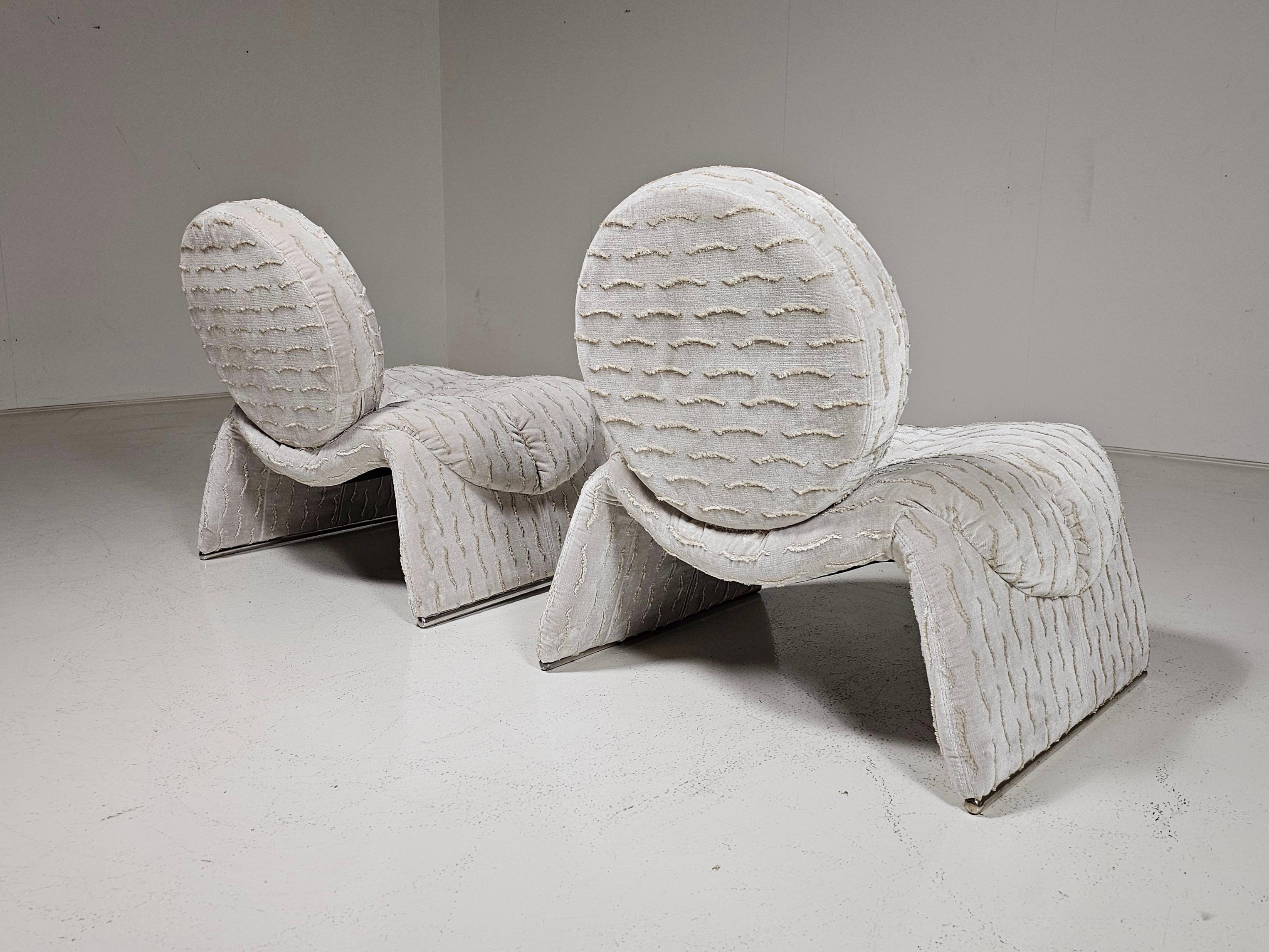 Pair of Calypso lounge chairs by Vittorio Introini for Saporiti, 1970s In Excellent Condition For Sale In amstelveen, NL