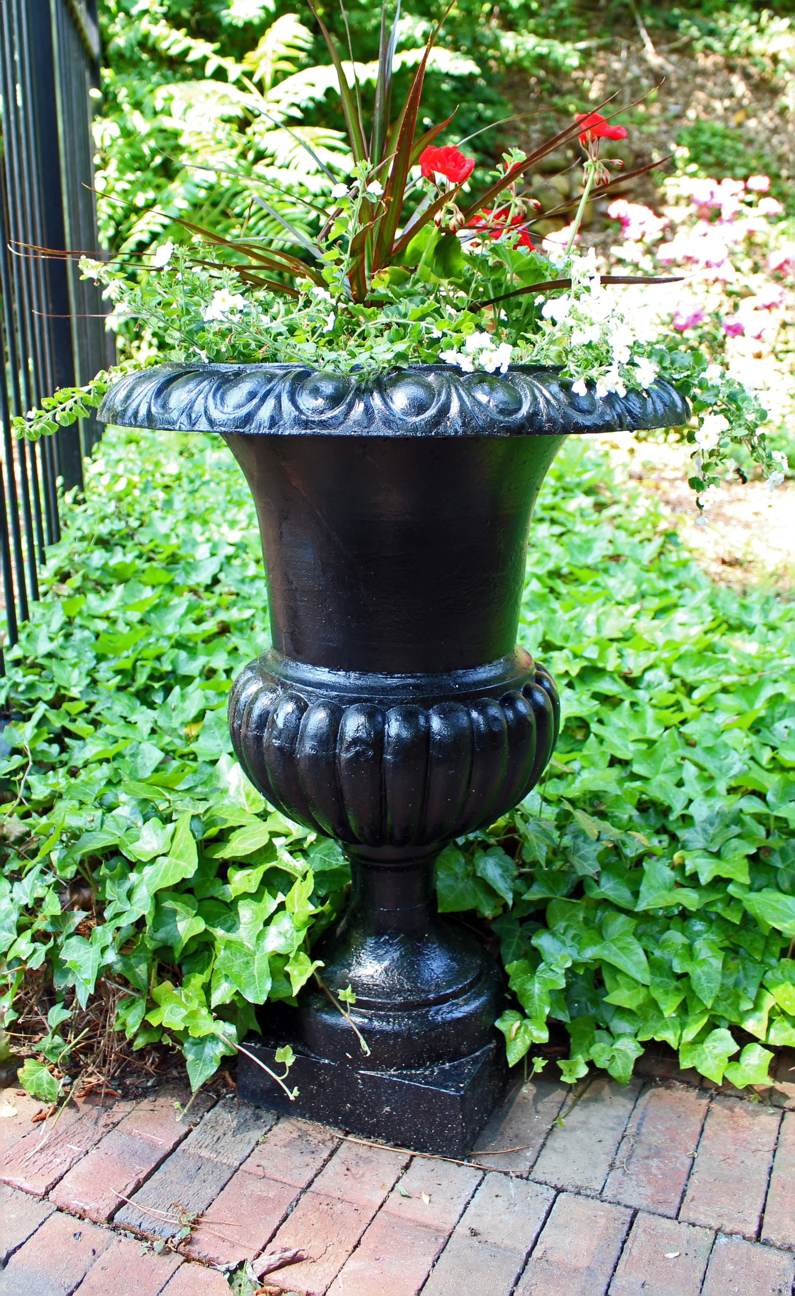 Pair of Campana Form Cast Iron Garden Urn Planters, Neoclassical Style In Good Condition In Chapel Hill, NC